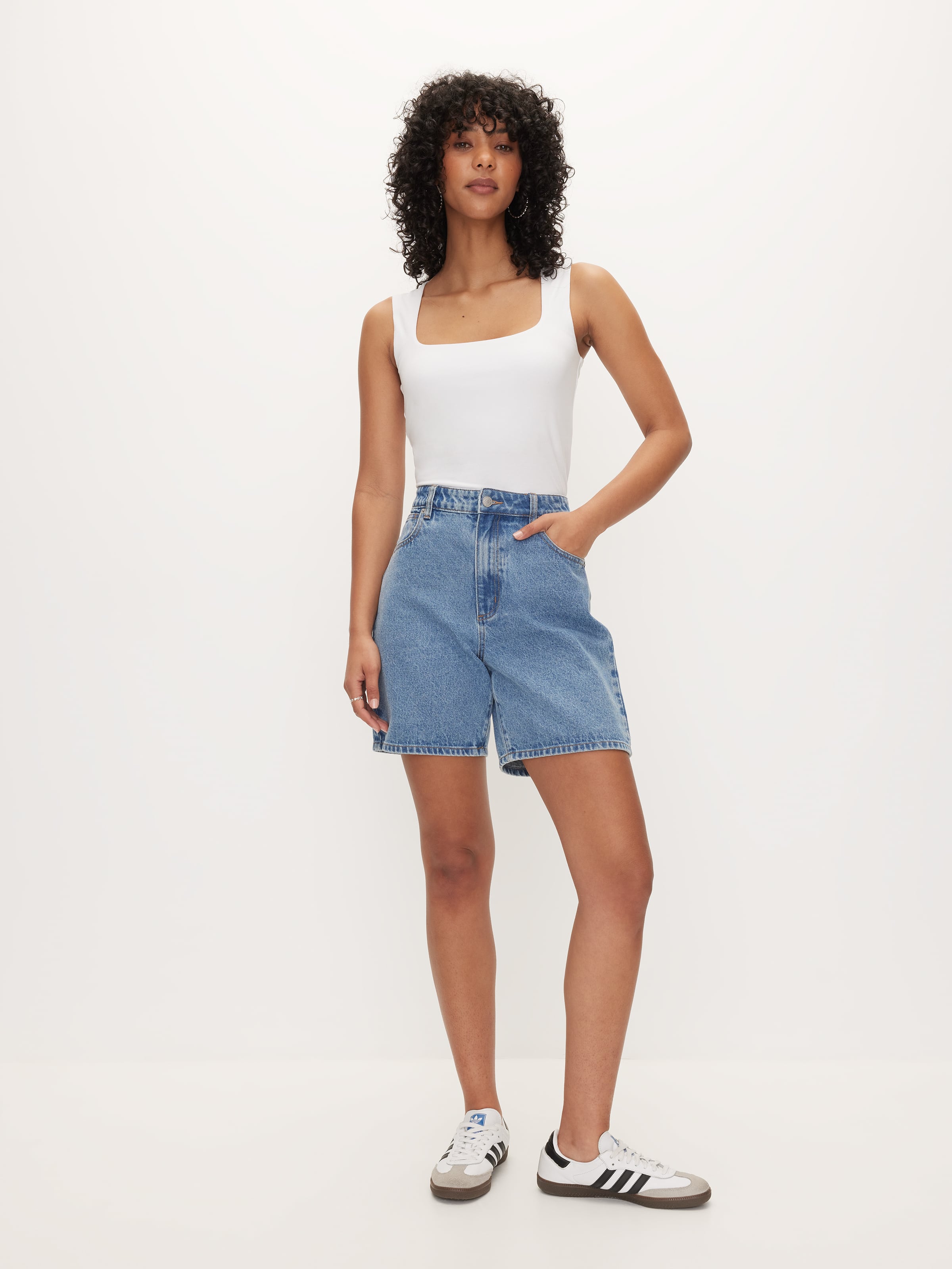 Open Neck Tank
