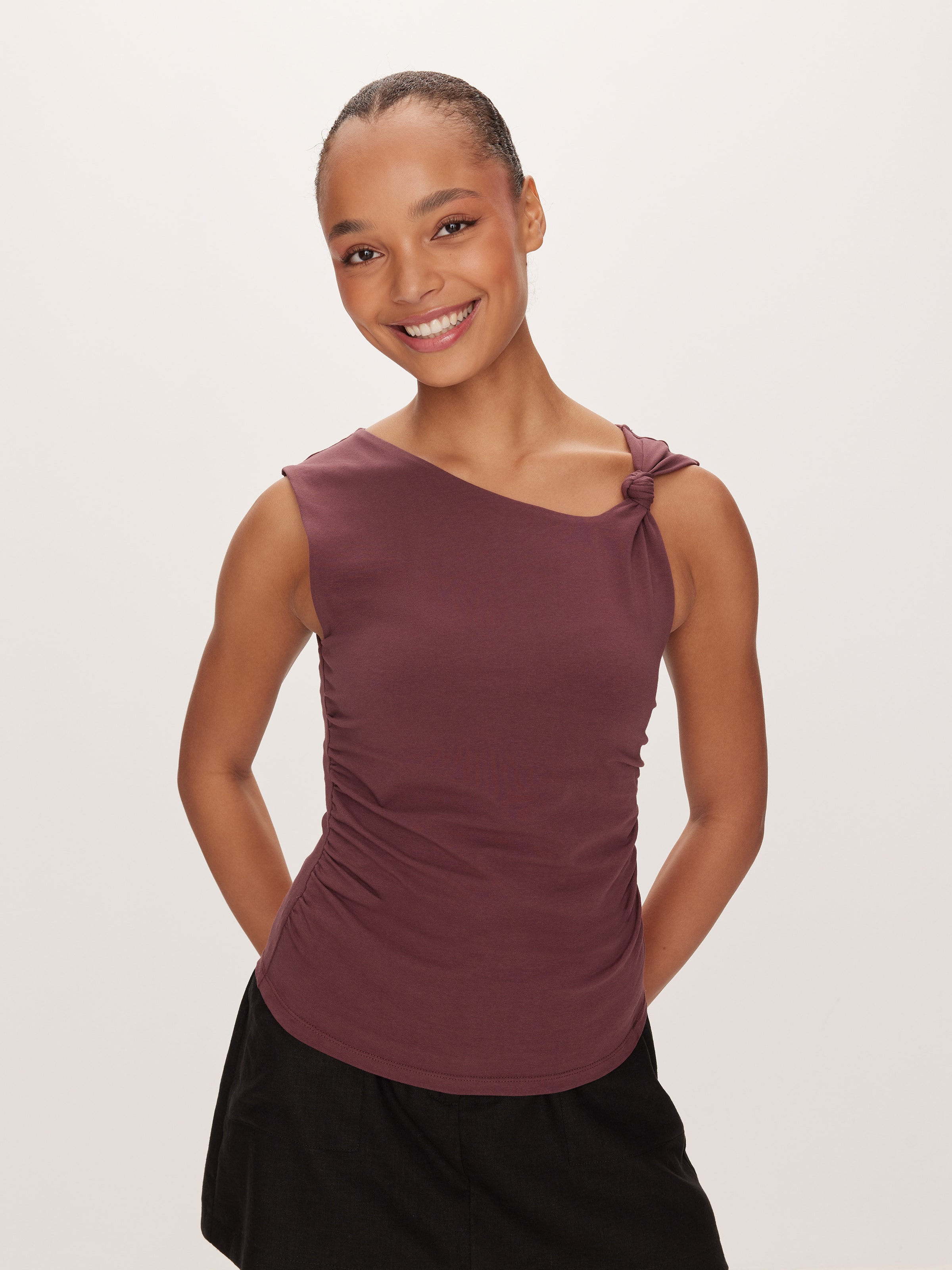 Twist Shoulder Tank