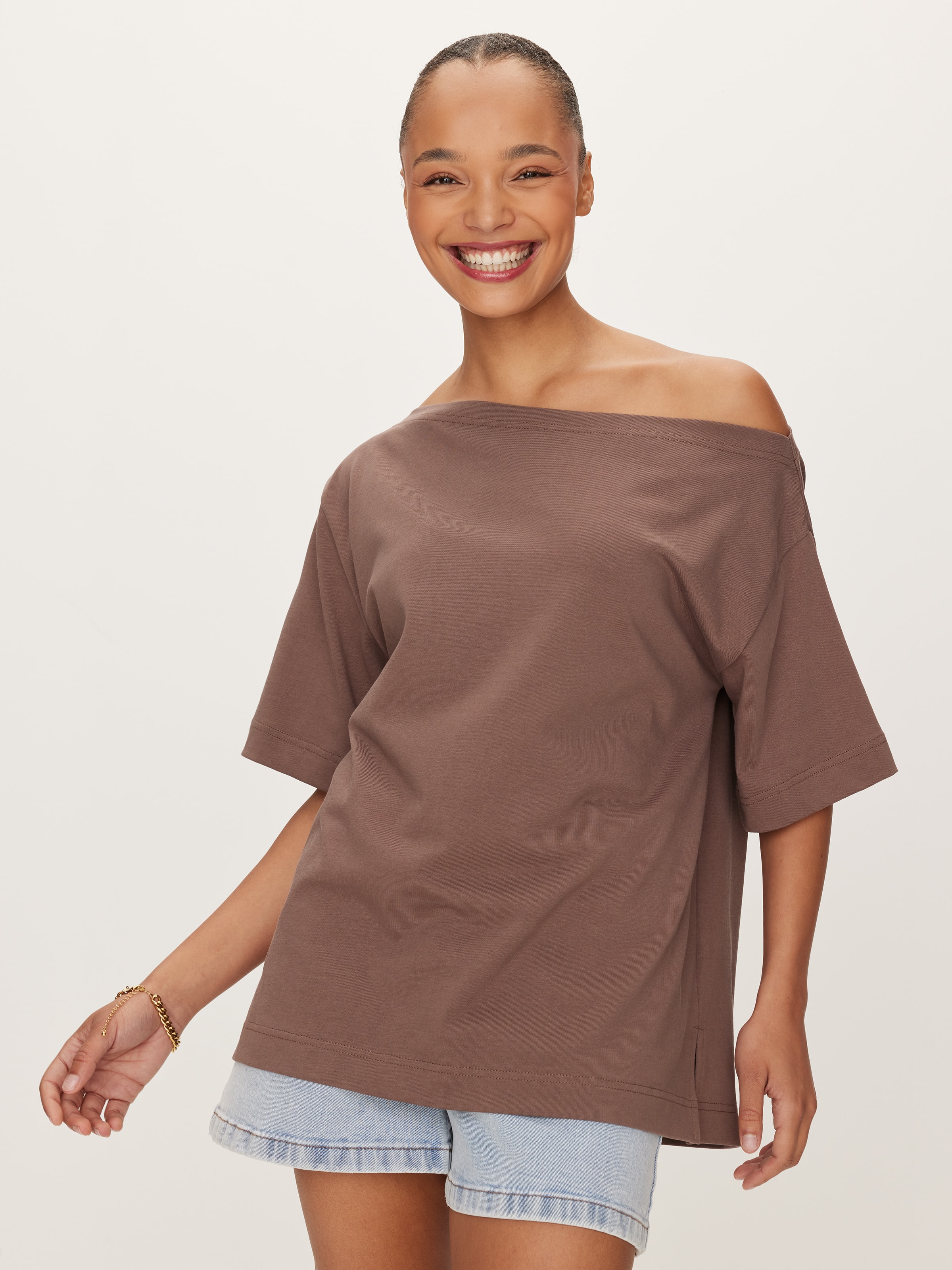 Asymm Essential Tee