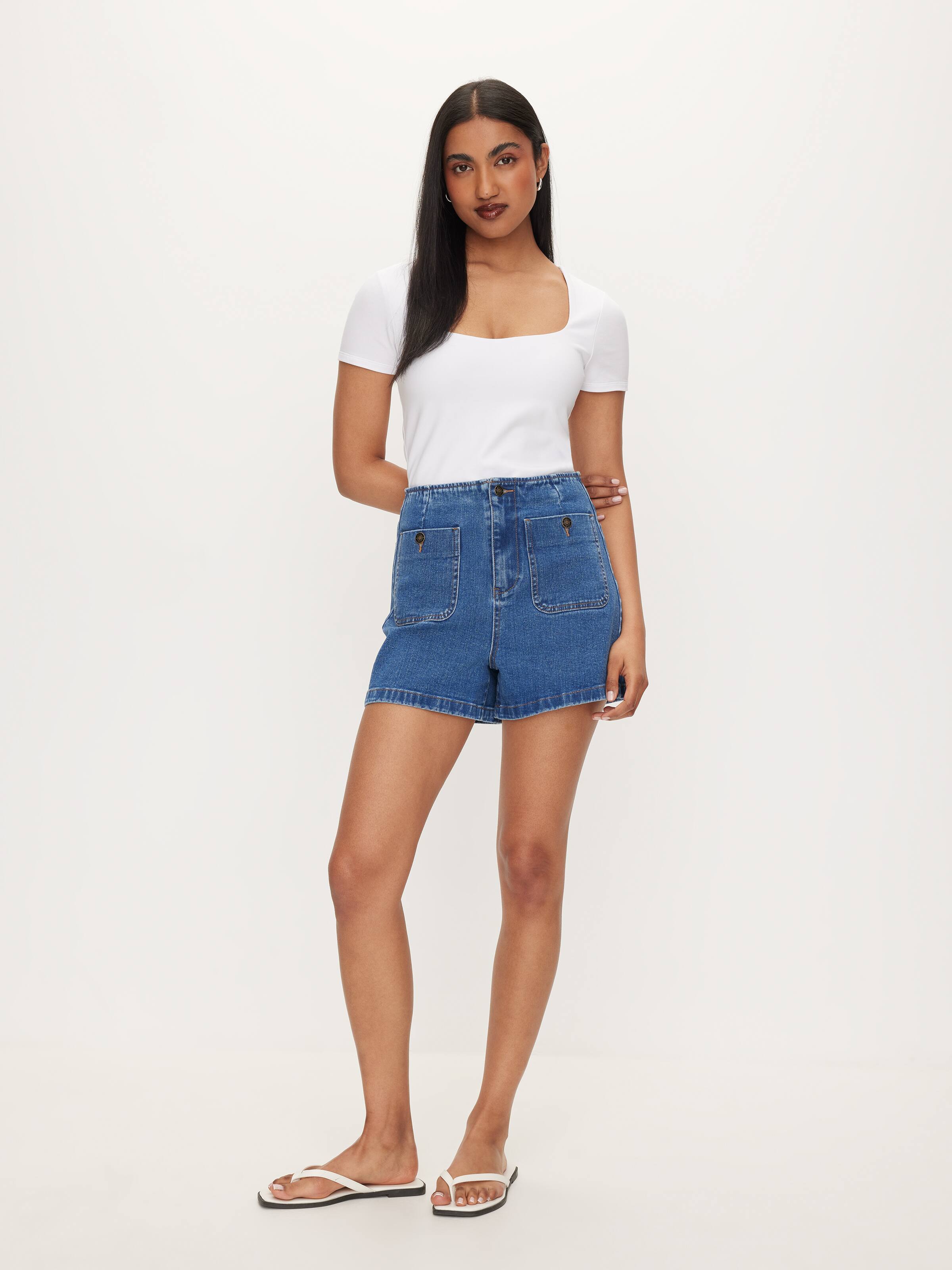 Square V-Neck Short Sleeve Tee