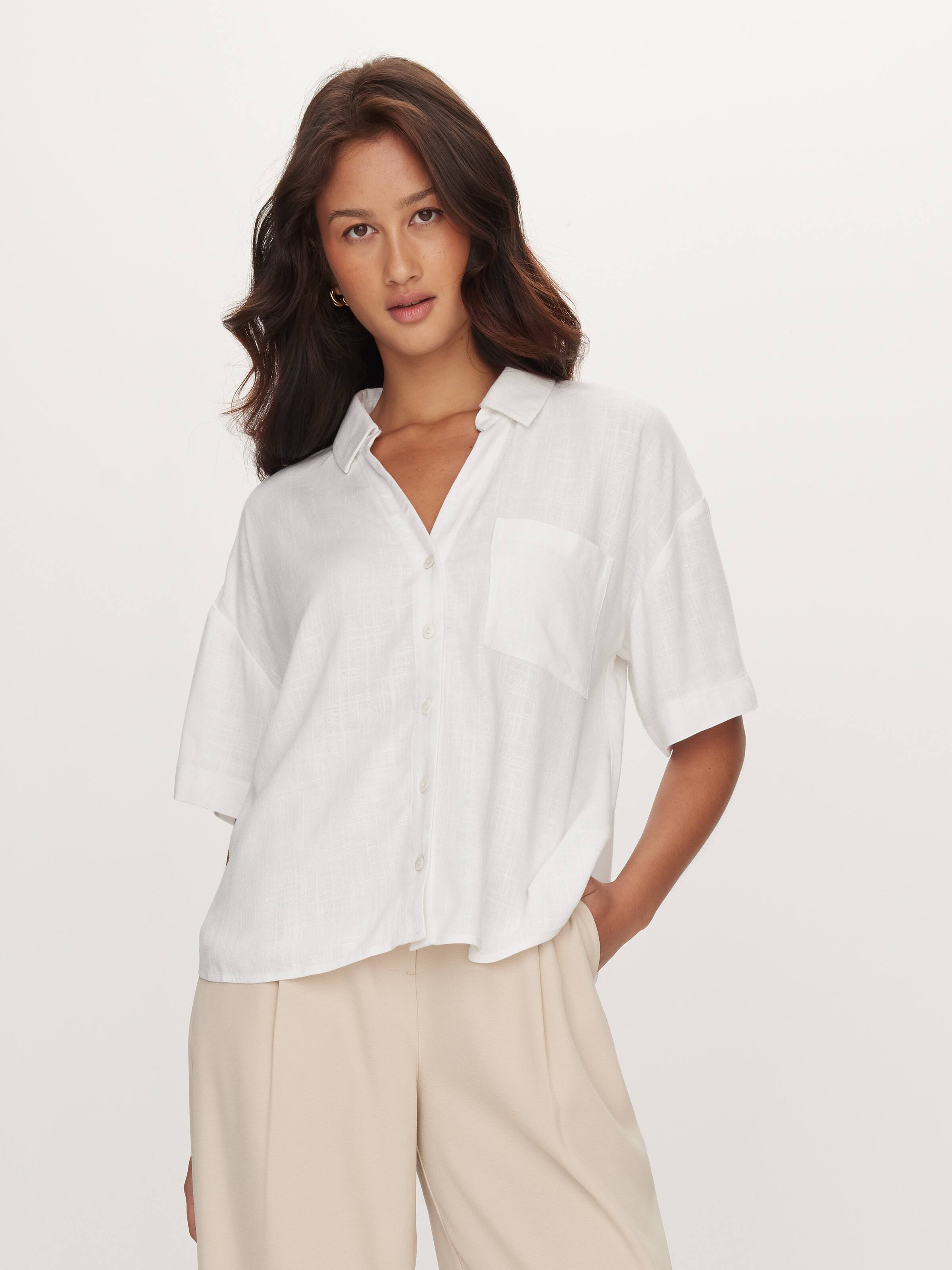 Dylan Pocket Front Short Sleeve Shirt