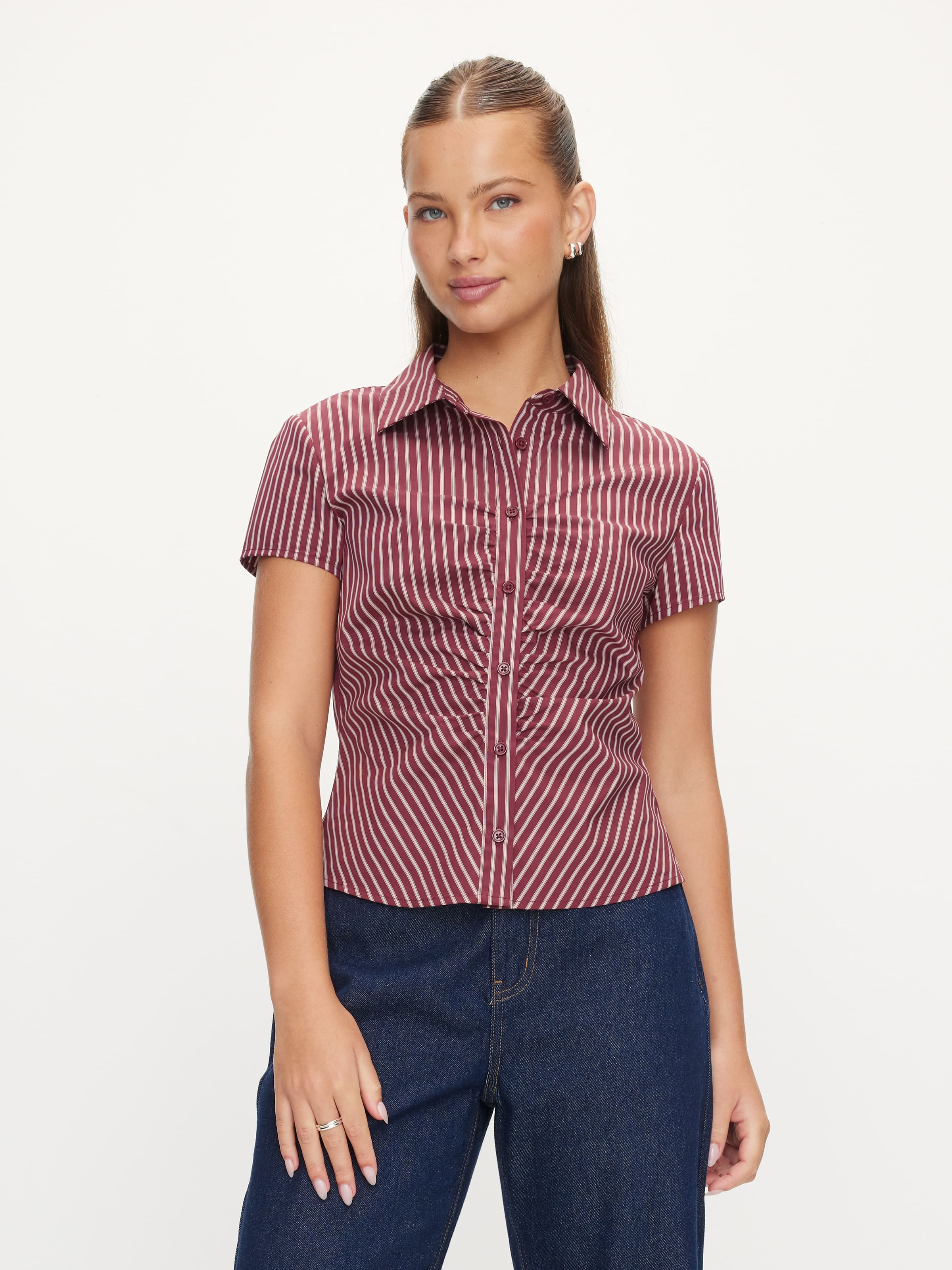 V Gabbie Ss Gathered Shirt