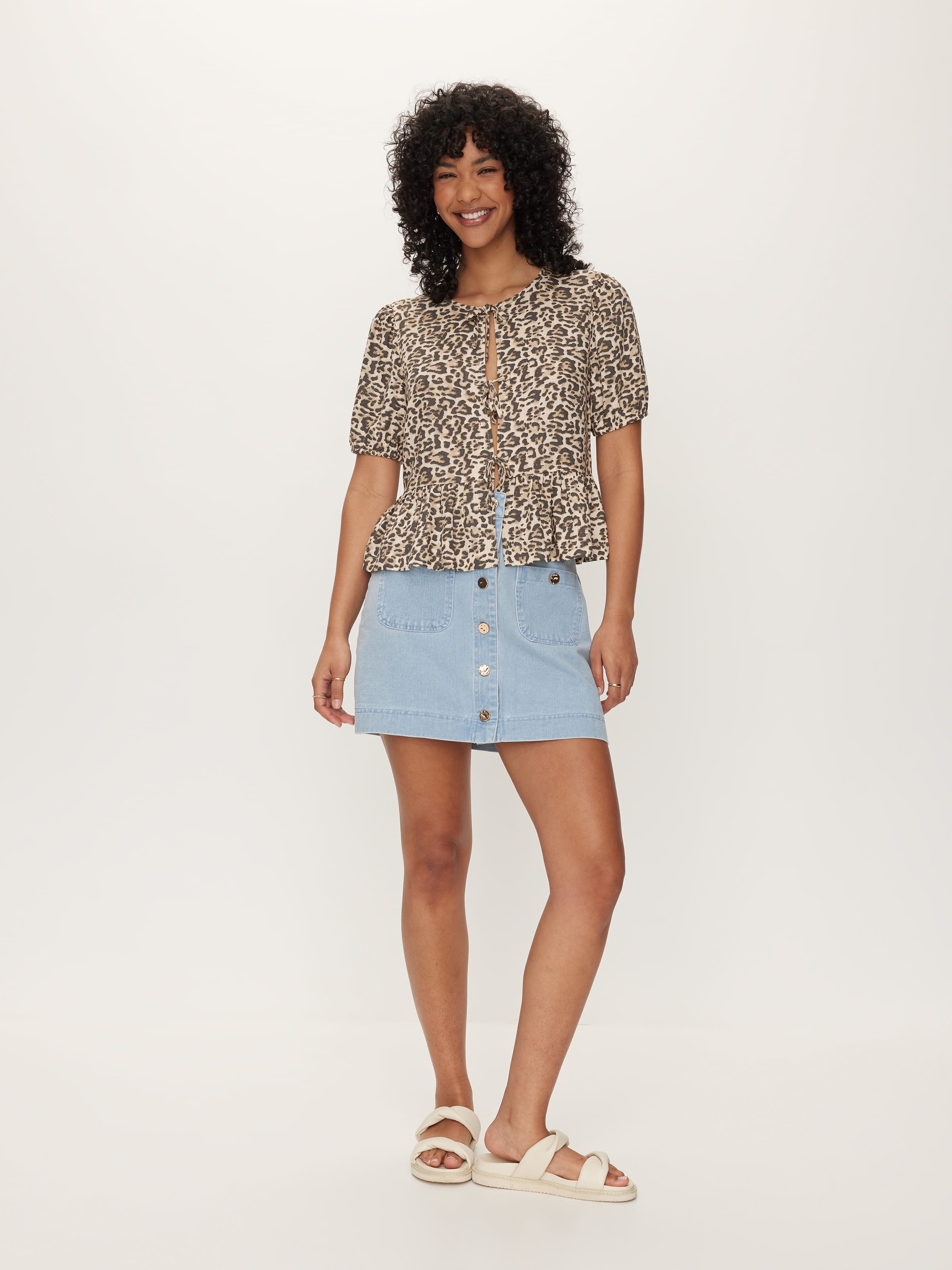 Andi Tie Front Top
