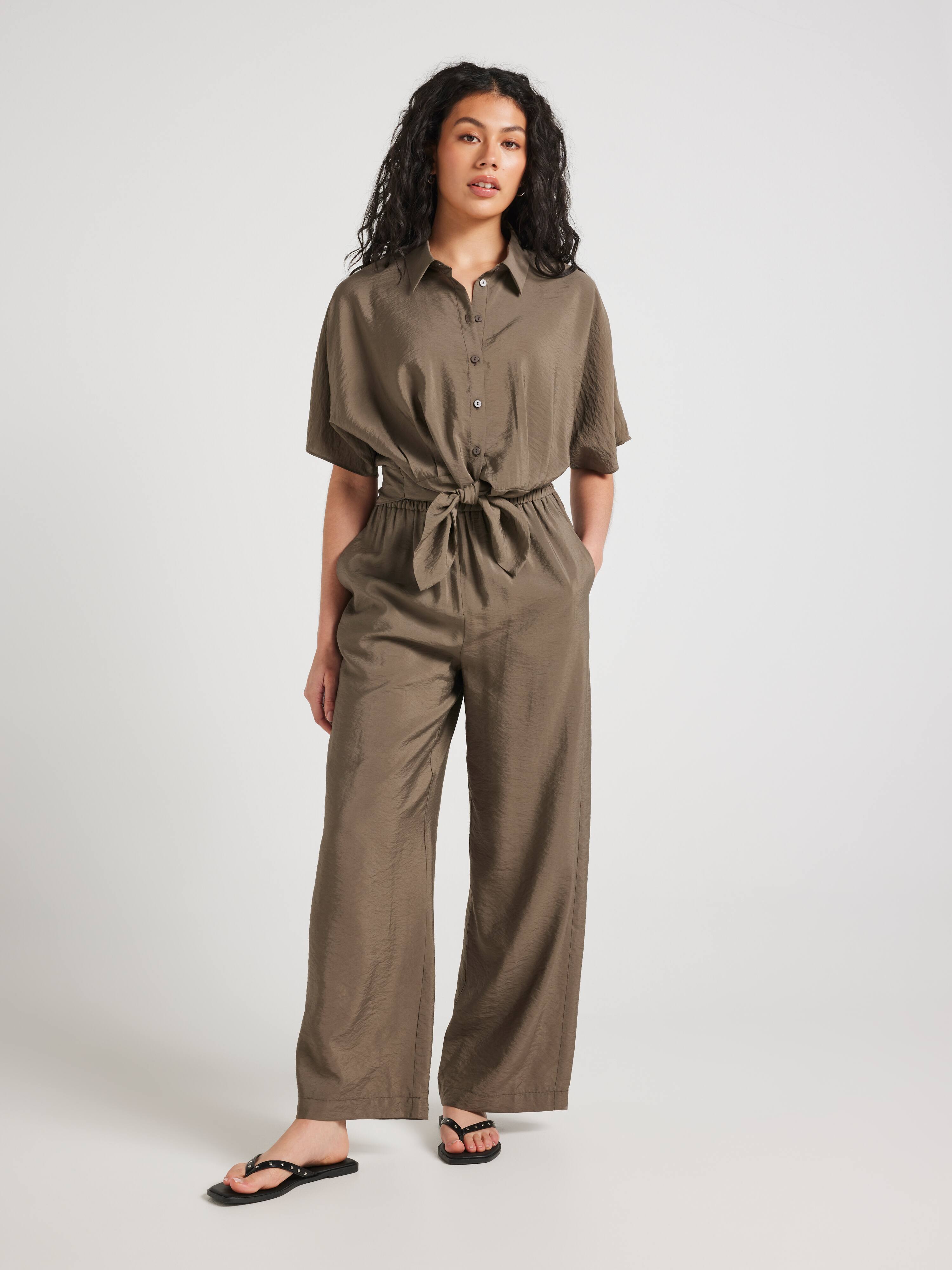 Tegan Short Sleeve Knot Front Shirt