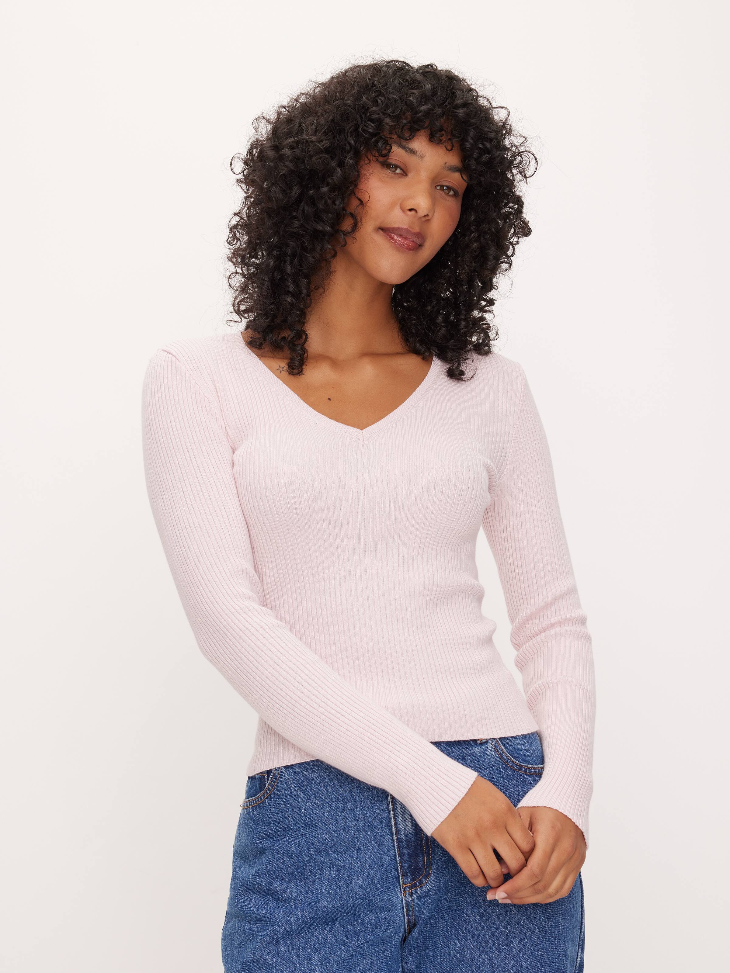 Belle V-Neck Knit