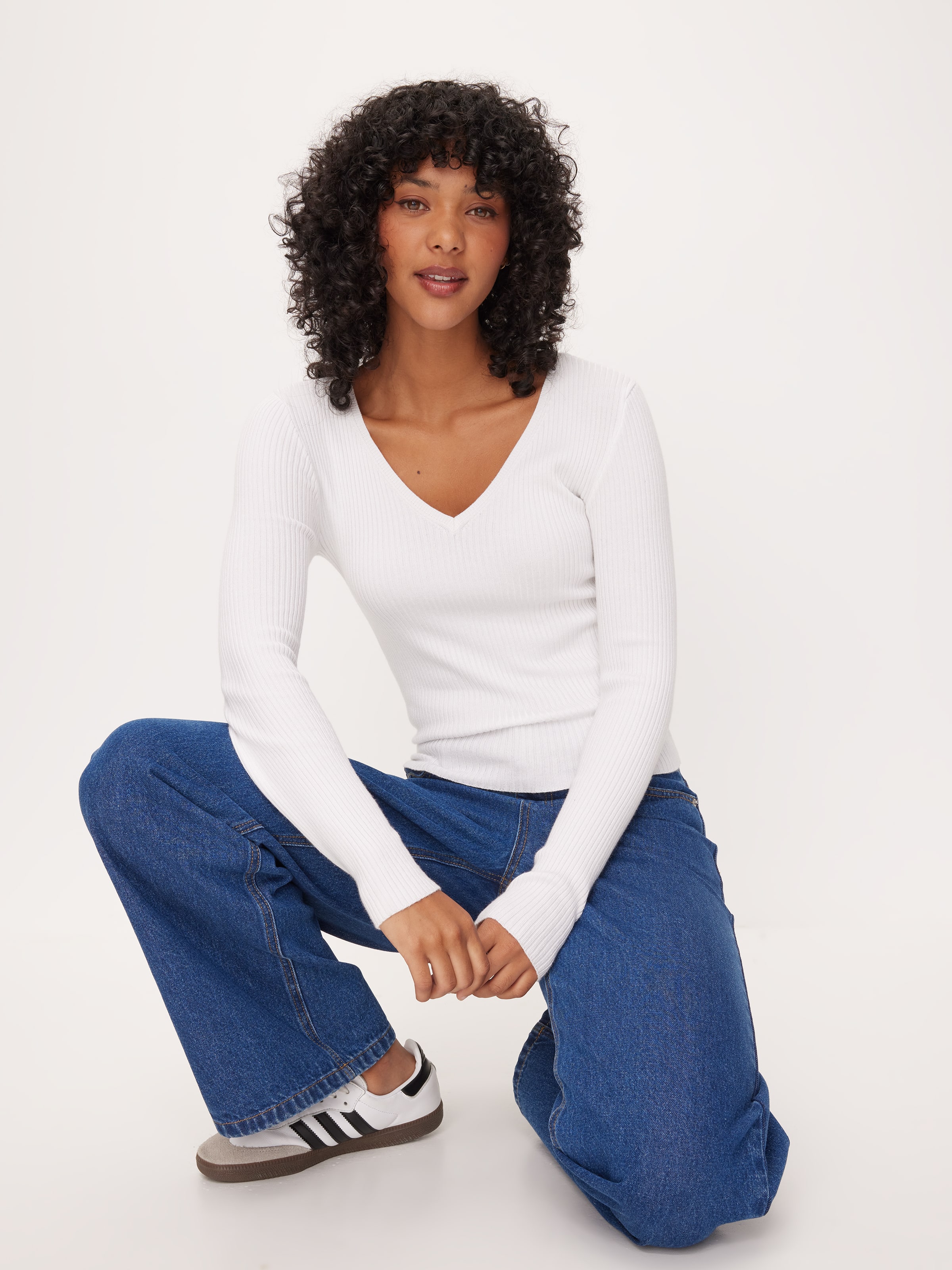 Belle V-Neck Knit
