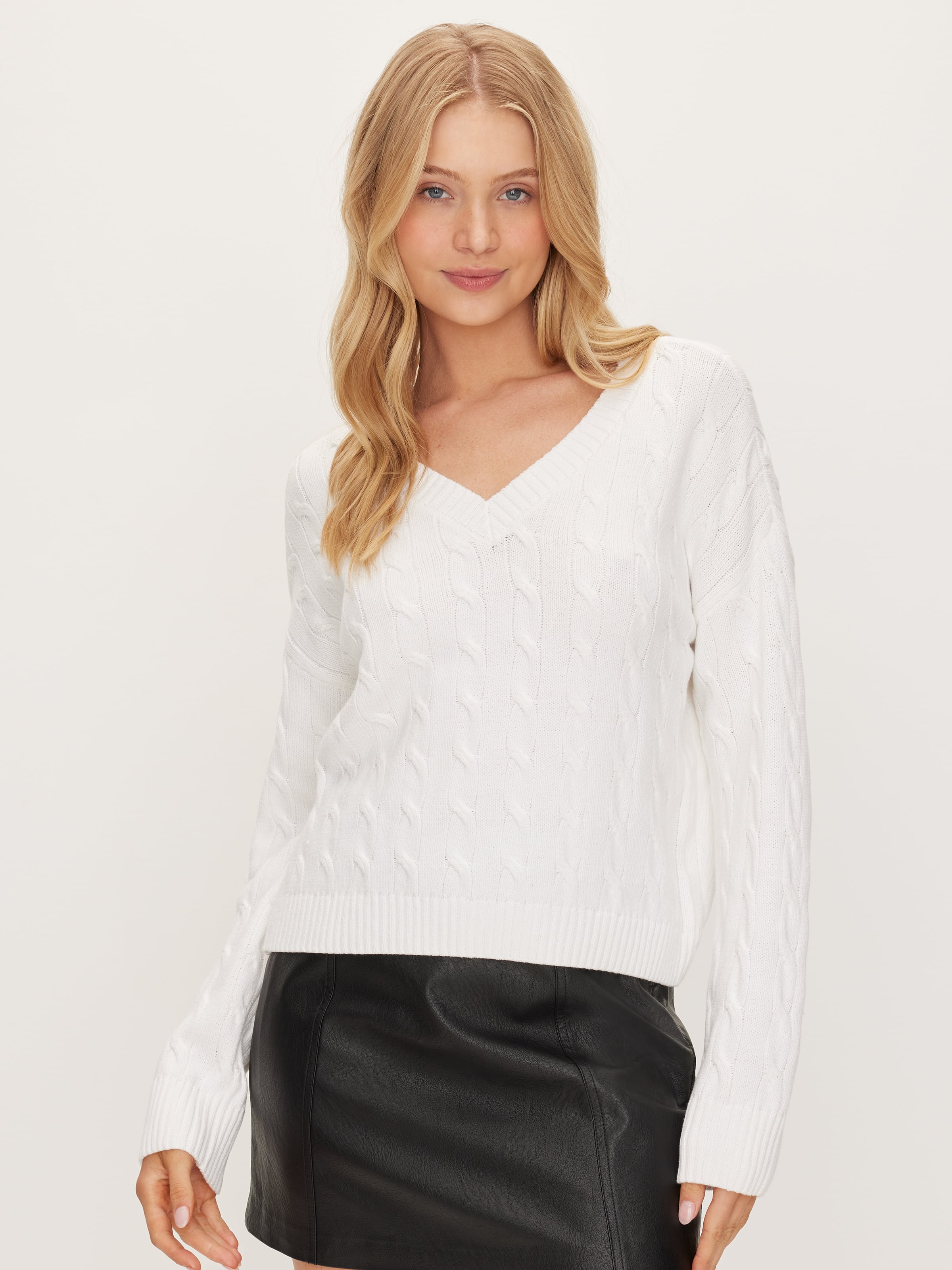 Kimmy Cable V-Neck Knit