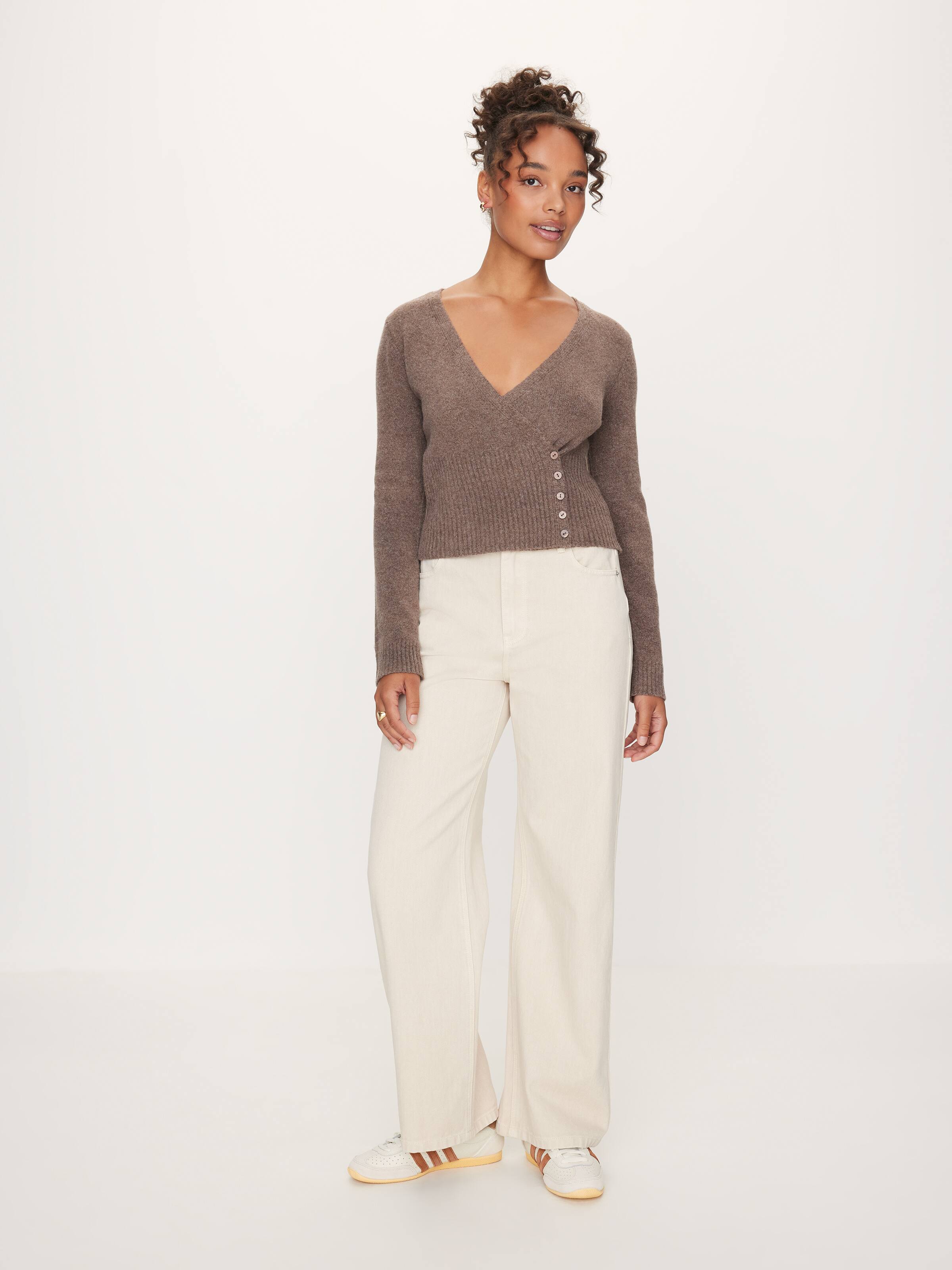 Daisy Wrap Long Sleeve Knit