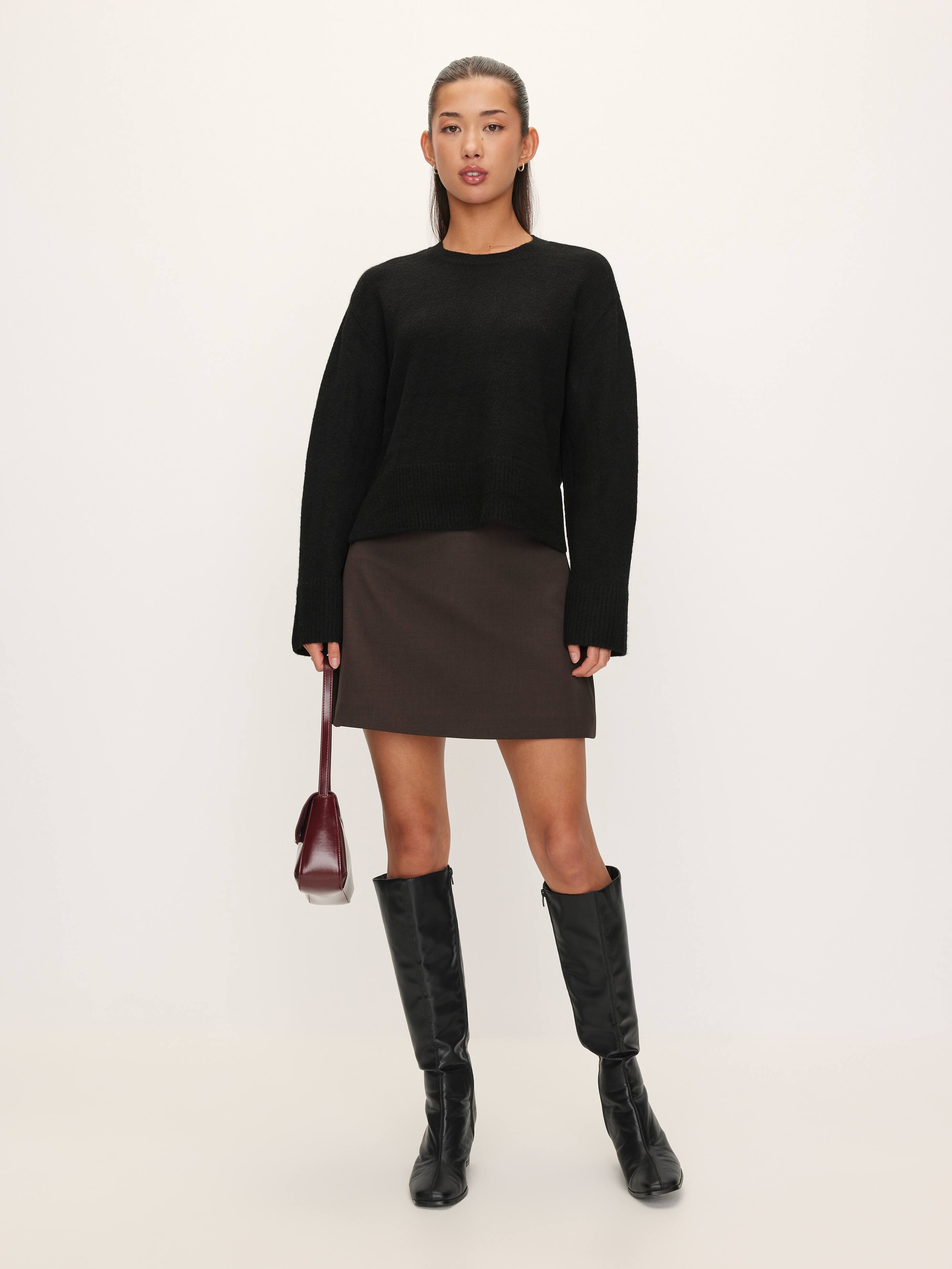 Liana Easy Long Sleeve Pullover