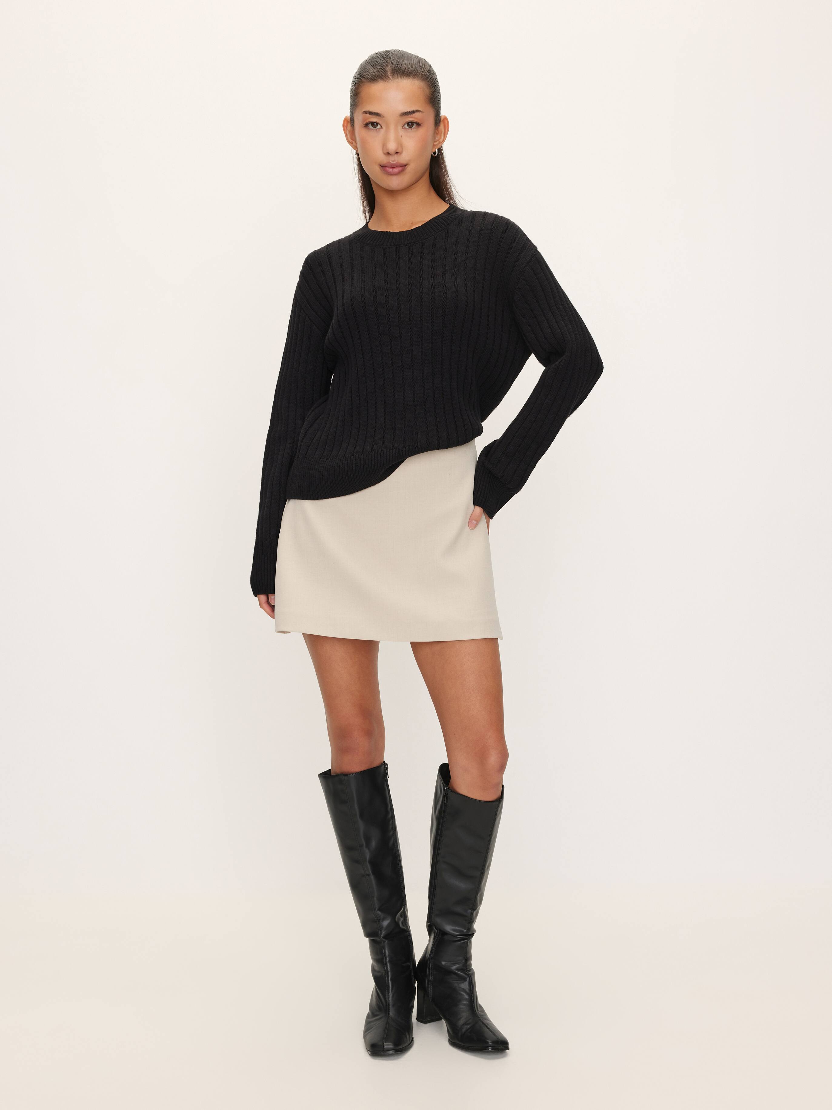Elise Boxy Pullover Long Sleeve Knit