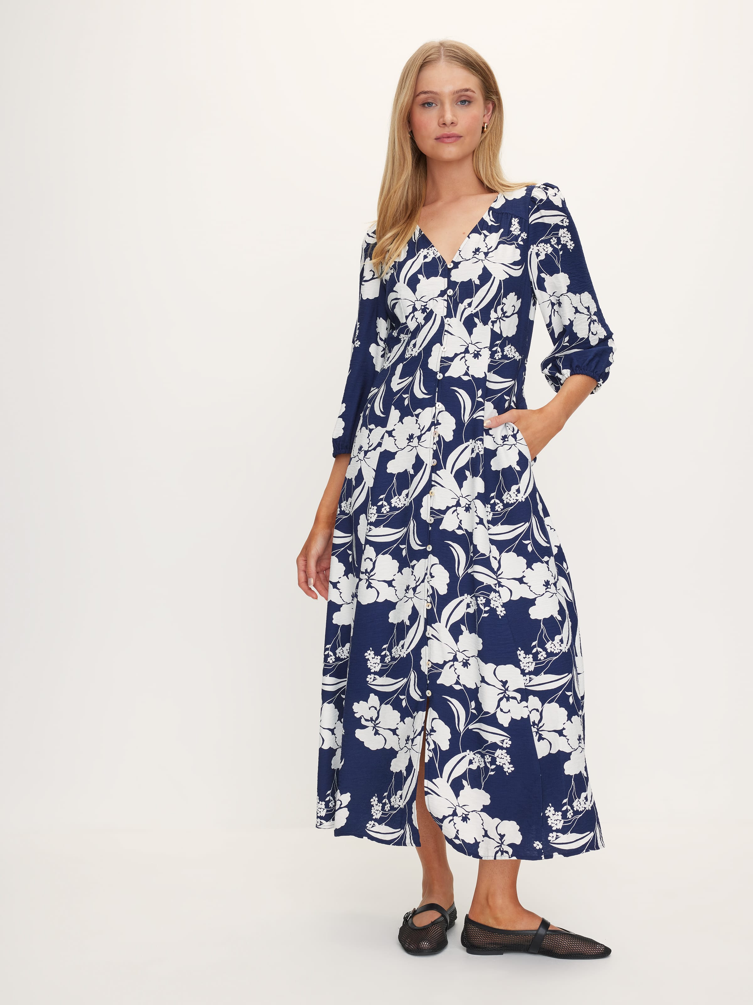 Iris 3/4 Sleeve Midi Dress