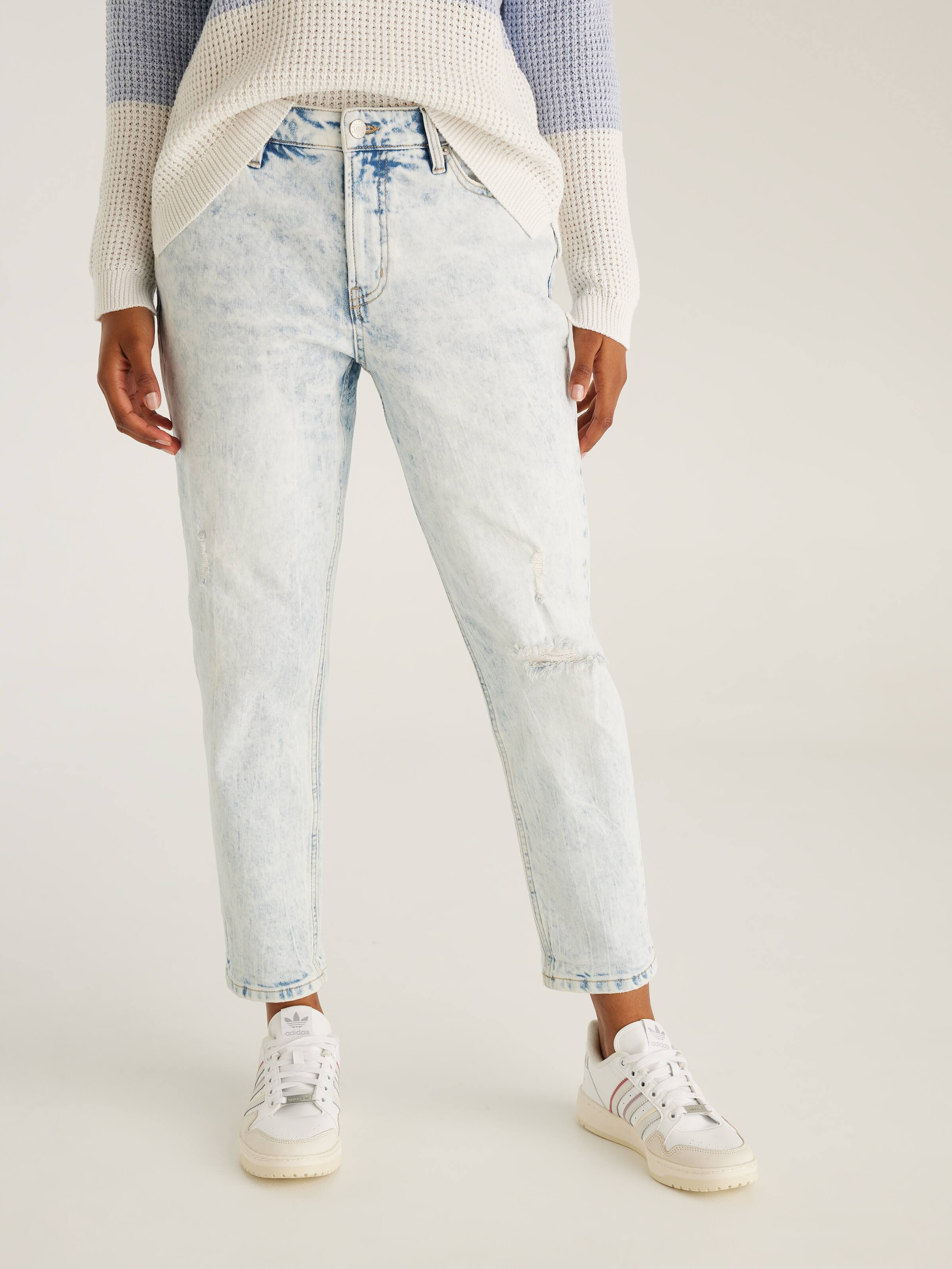 Gia Girlfriend Jean