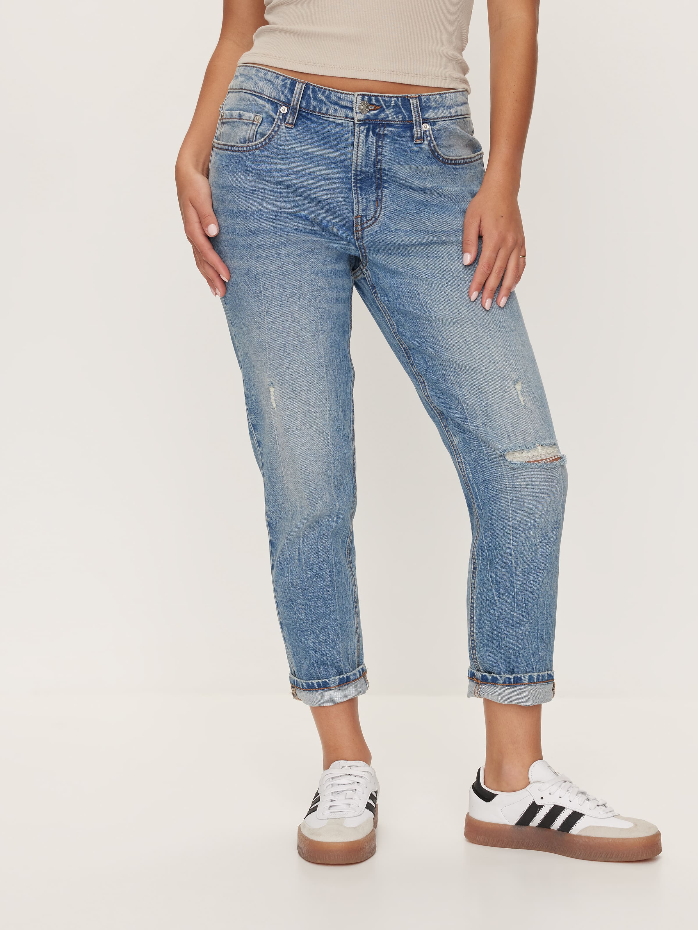 Gia Girlfriend Jean