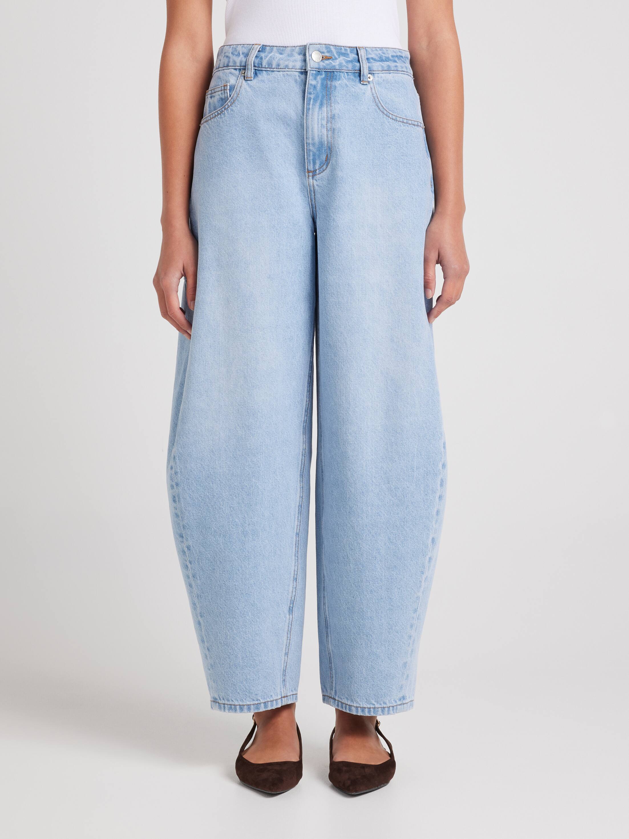 Chloe Baggy Barrel Jean