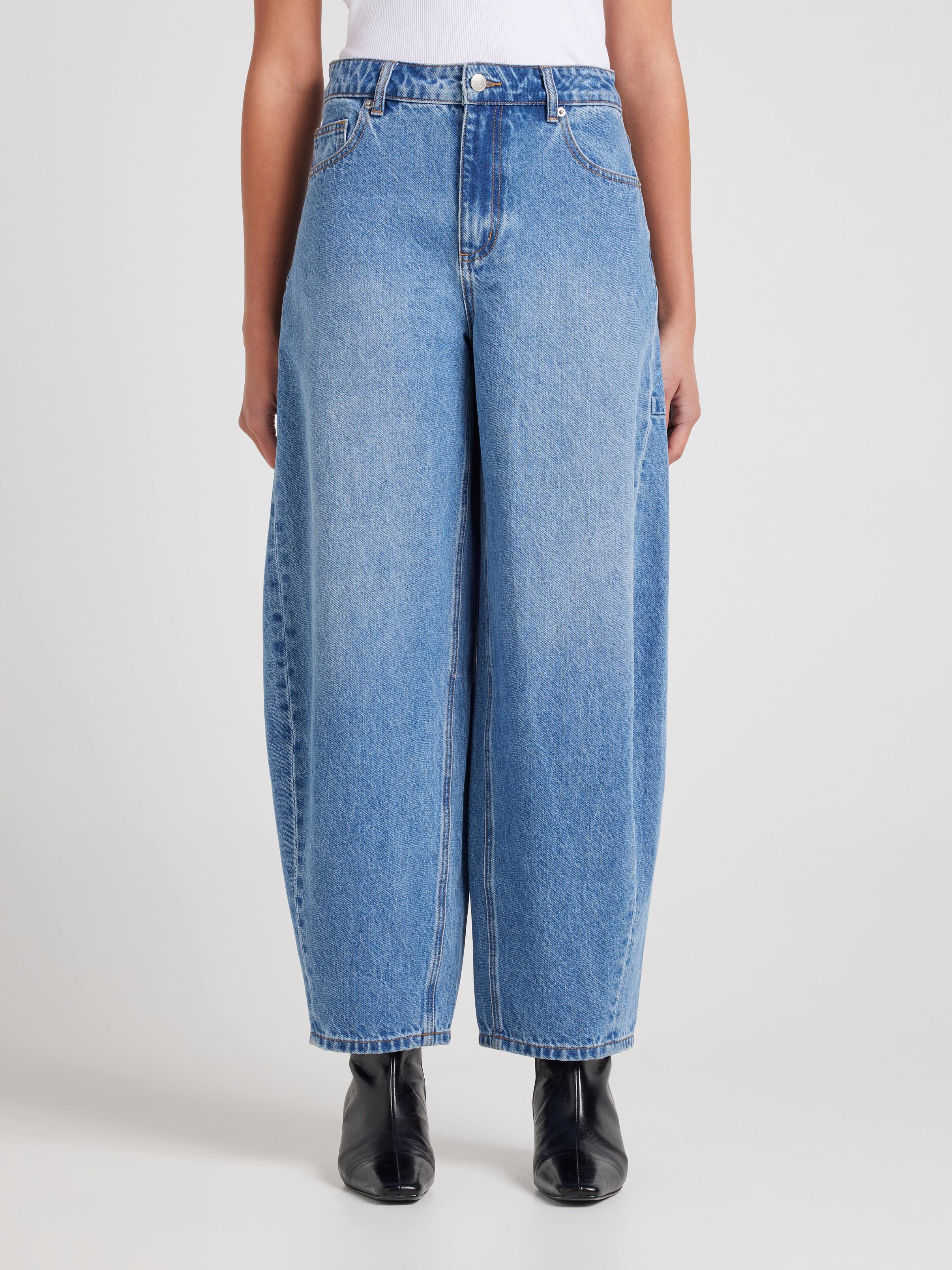 Chloe Baggy Barrel Jean