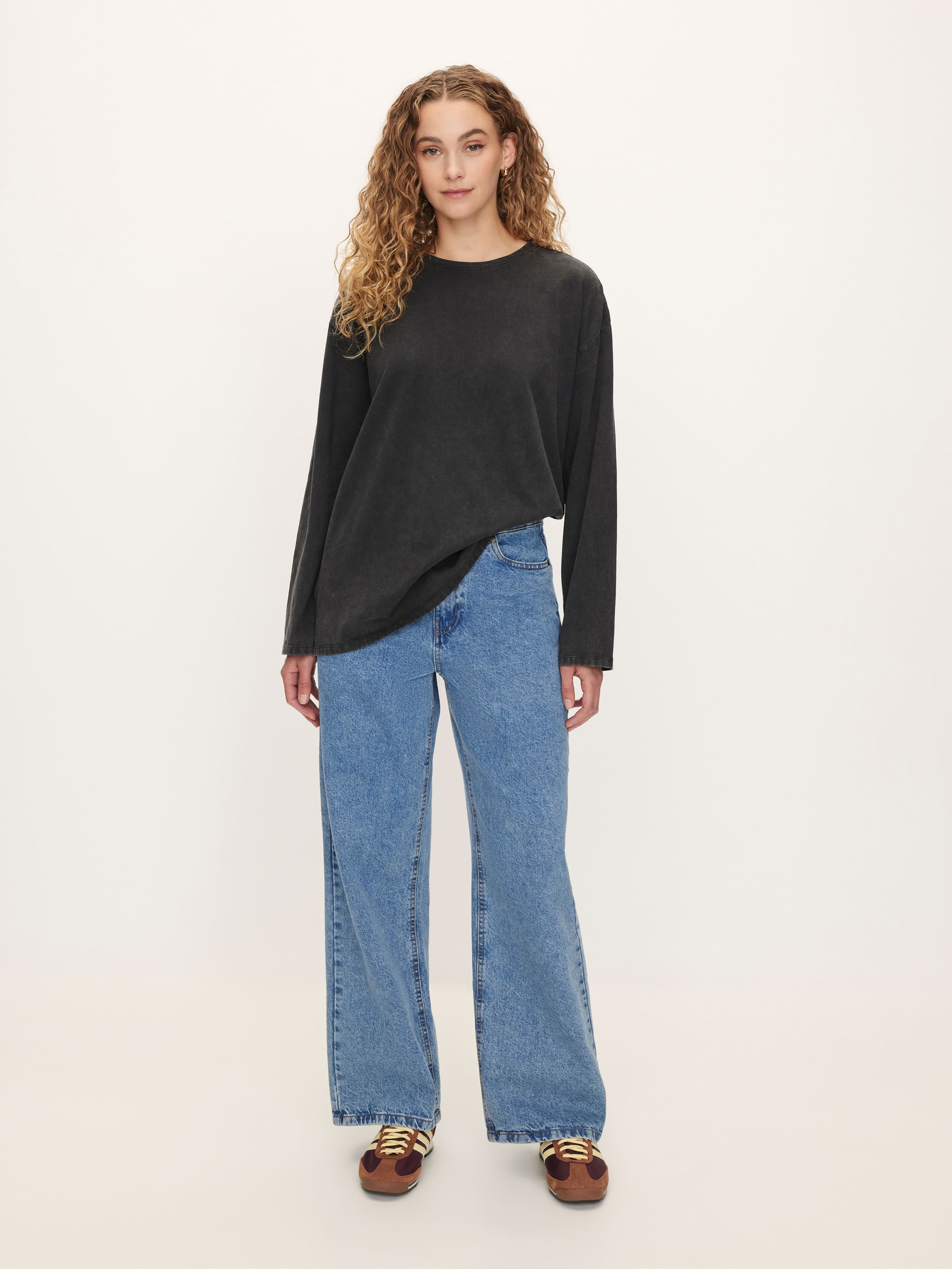 Essential Long Sleeve Tee