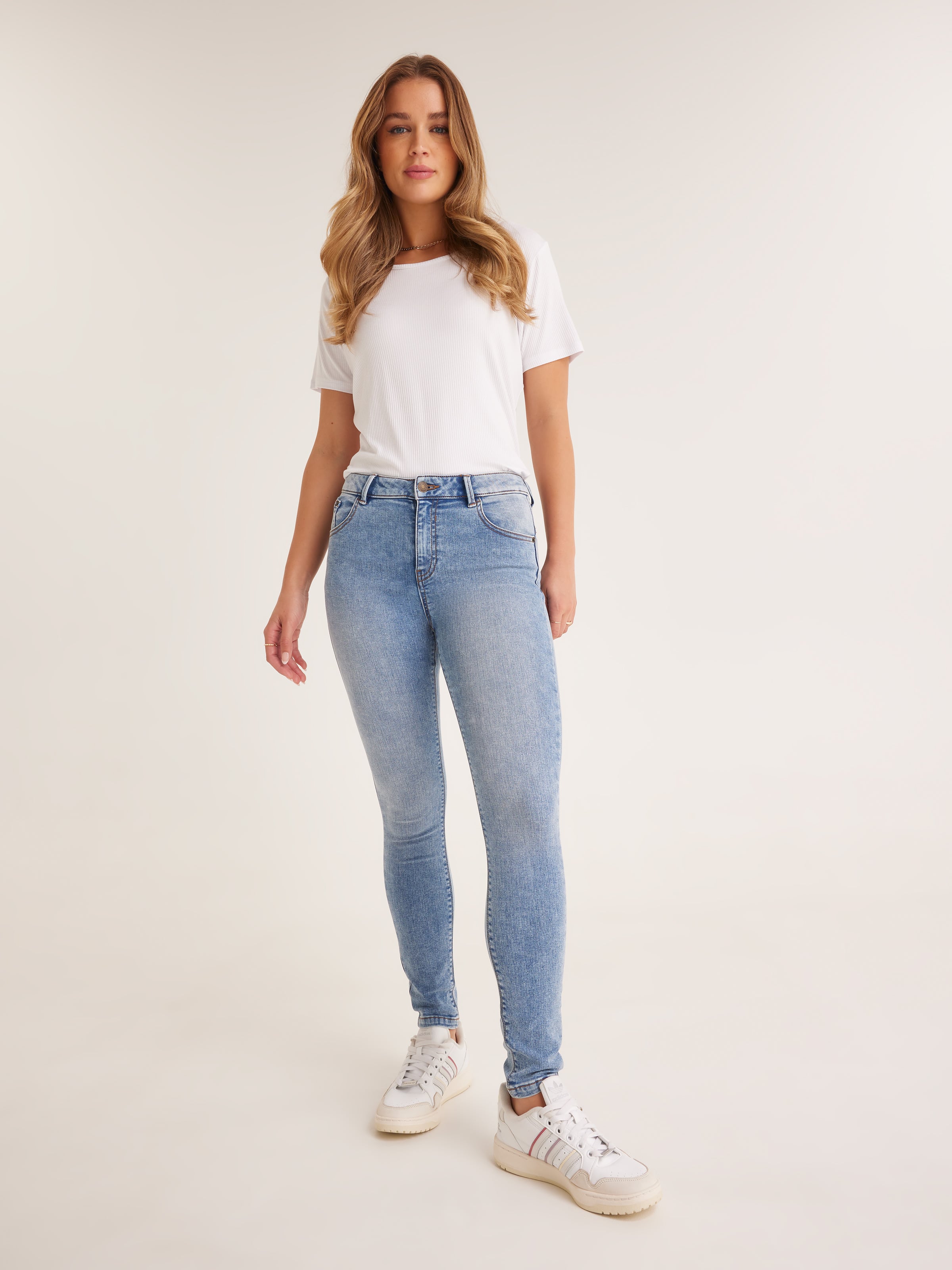 Dotti jeans deals