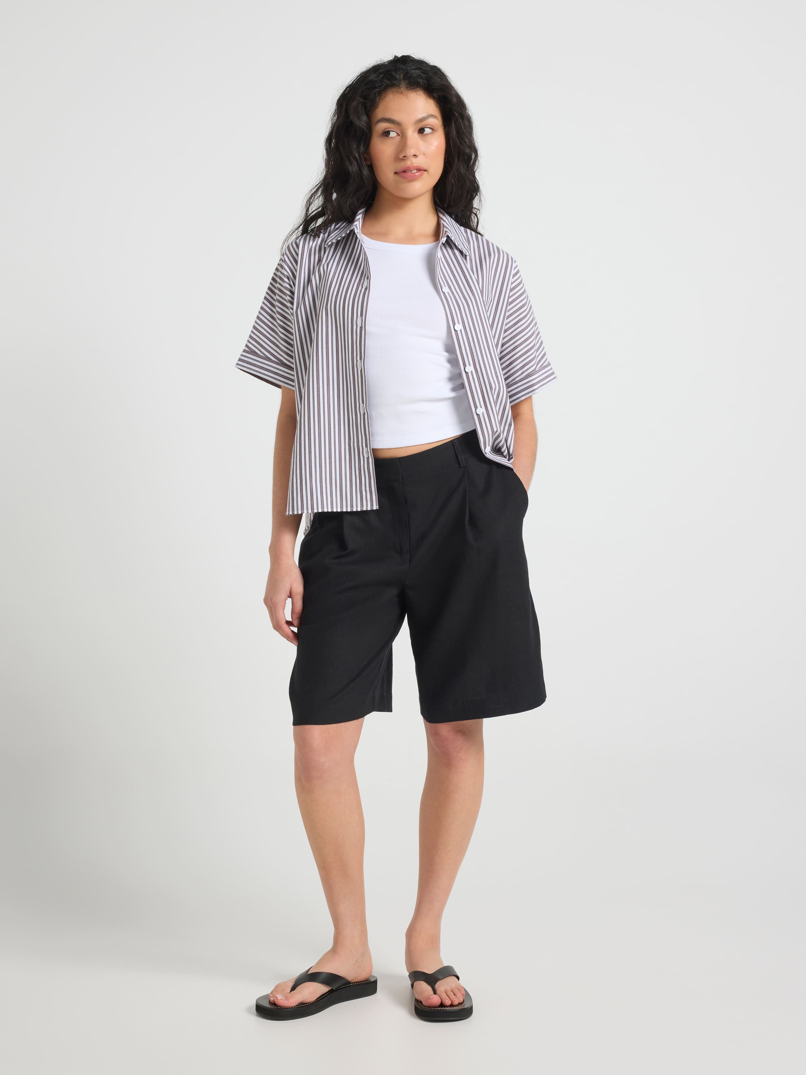 Bailey Bermuda Short