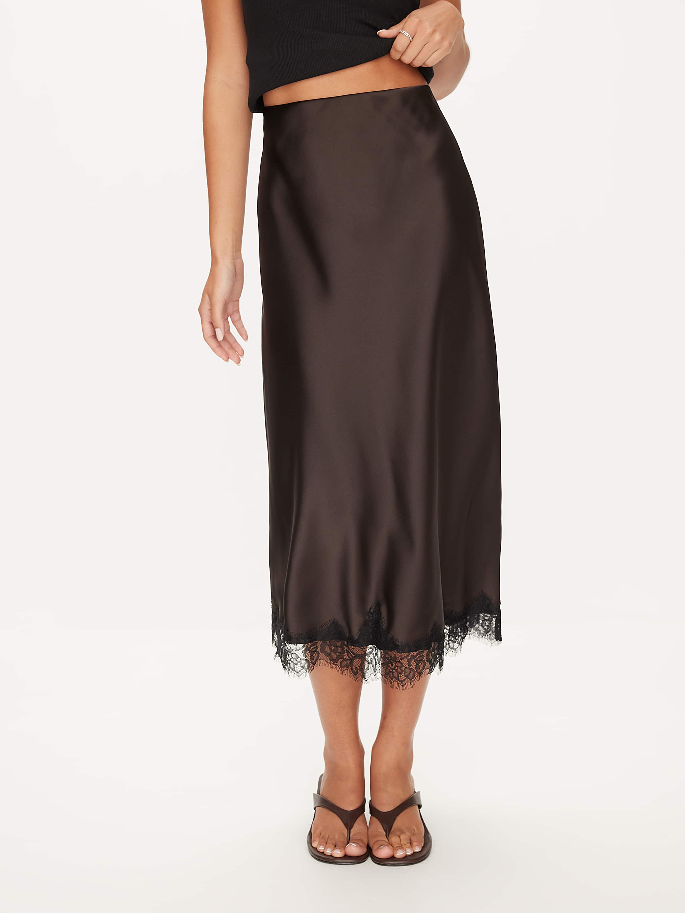 V Lola Lace Trim Skirt (Set)