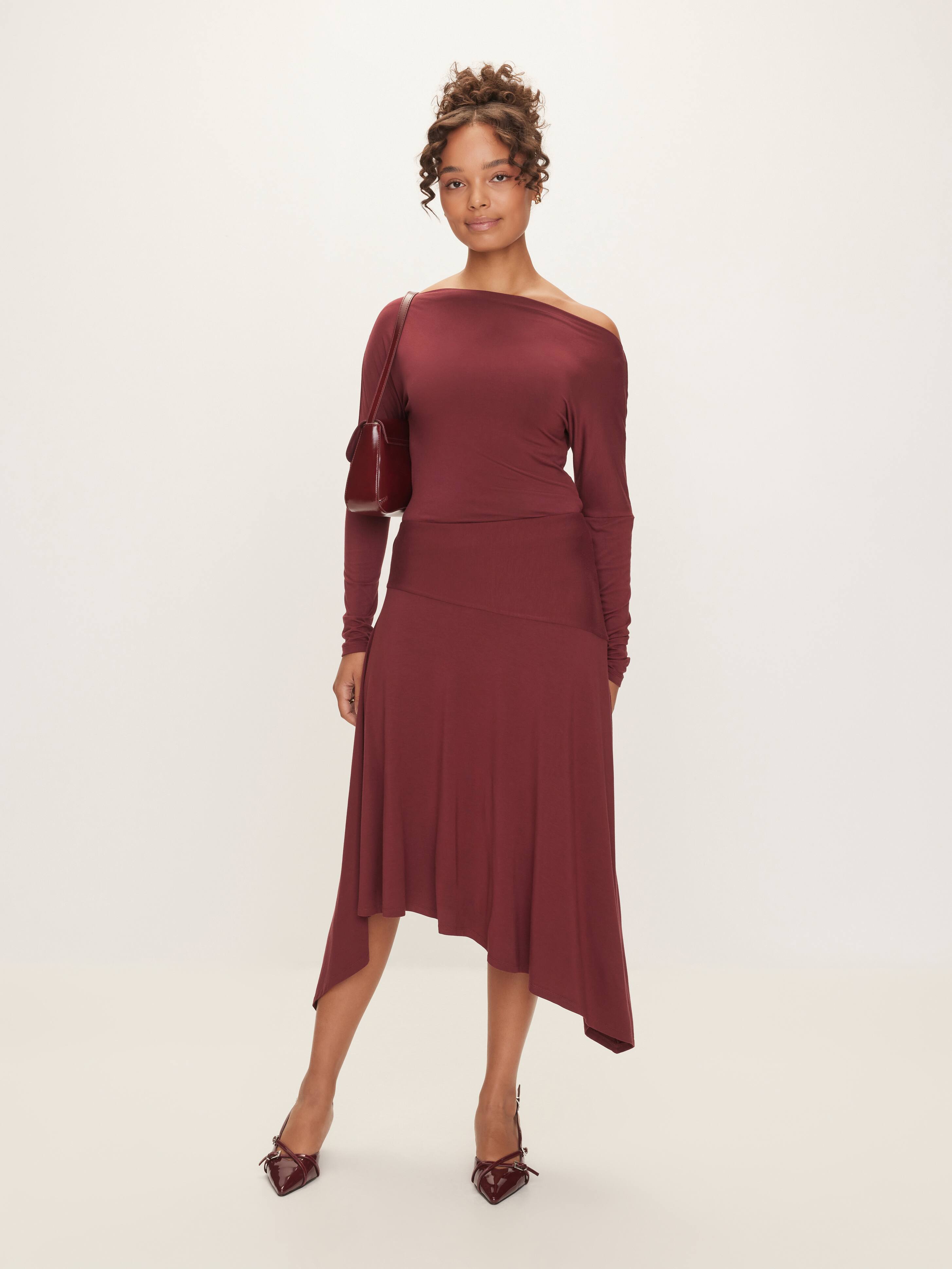 Valencia Asymmetrical Jersey Skirt