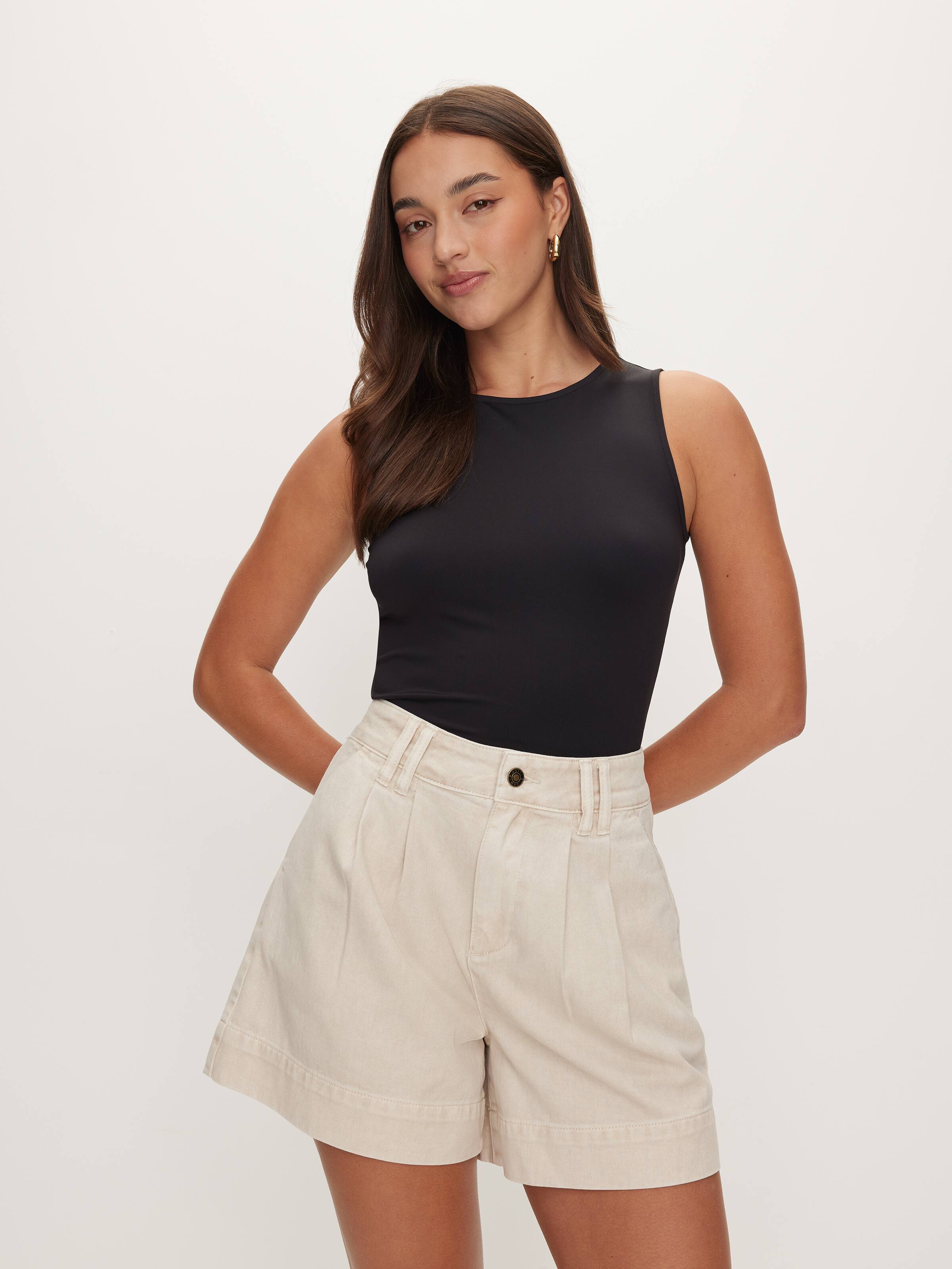 Gracie Pleat Front Short