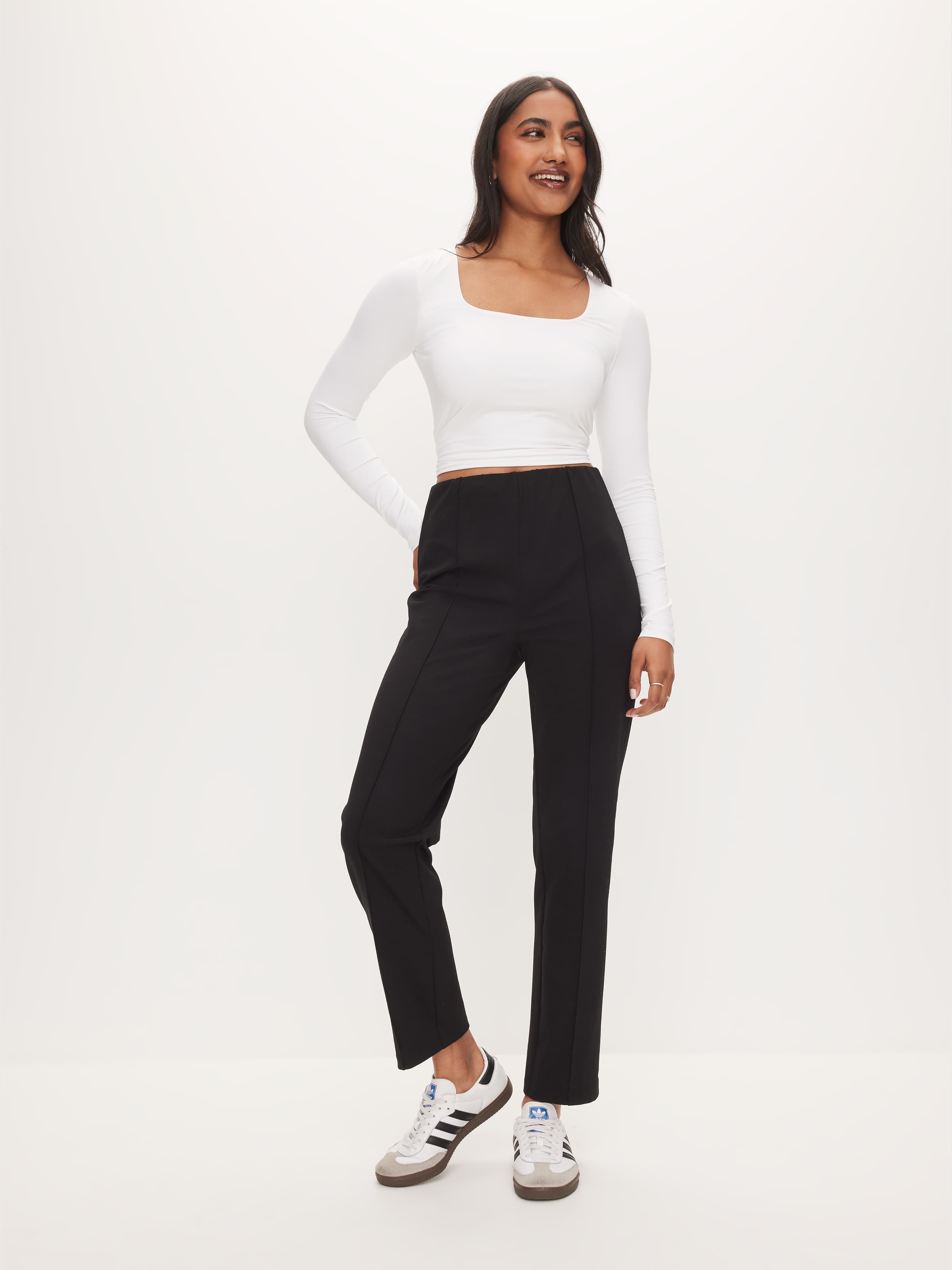 V Side Stripe Knit Leg