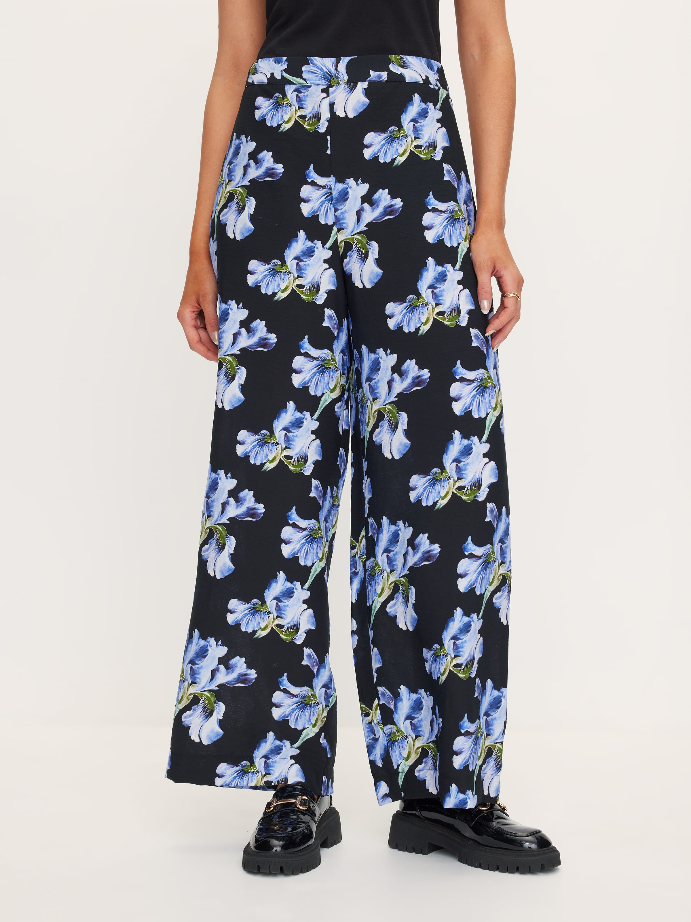 Tiana Wide Leg Pant