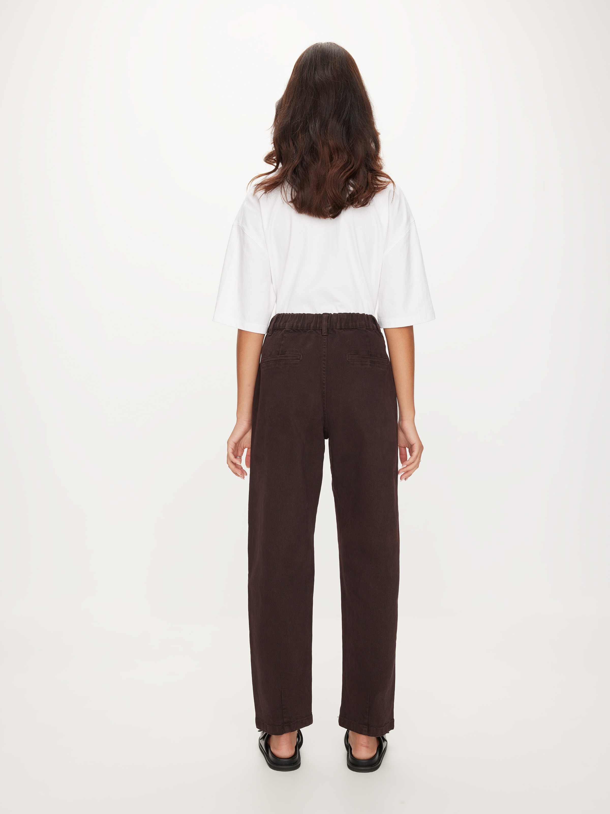 Betty Barrel Leg Pant