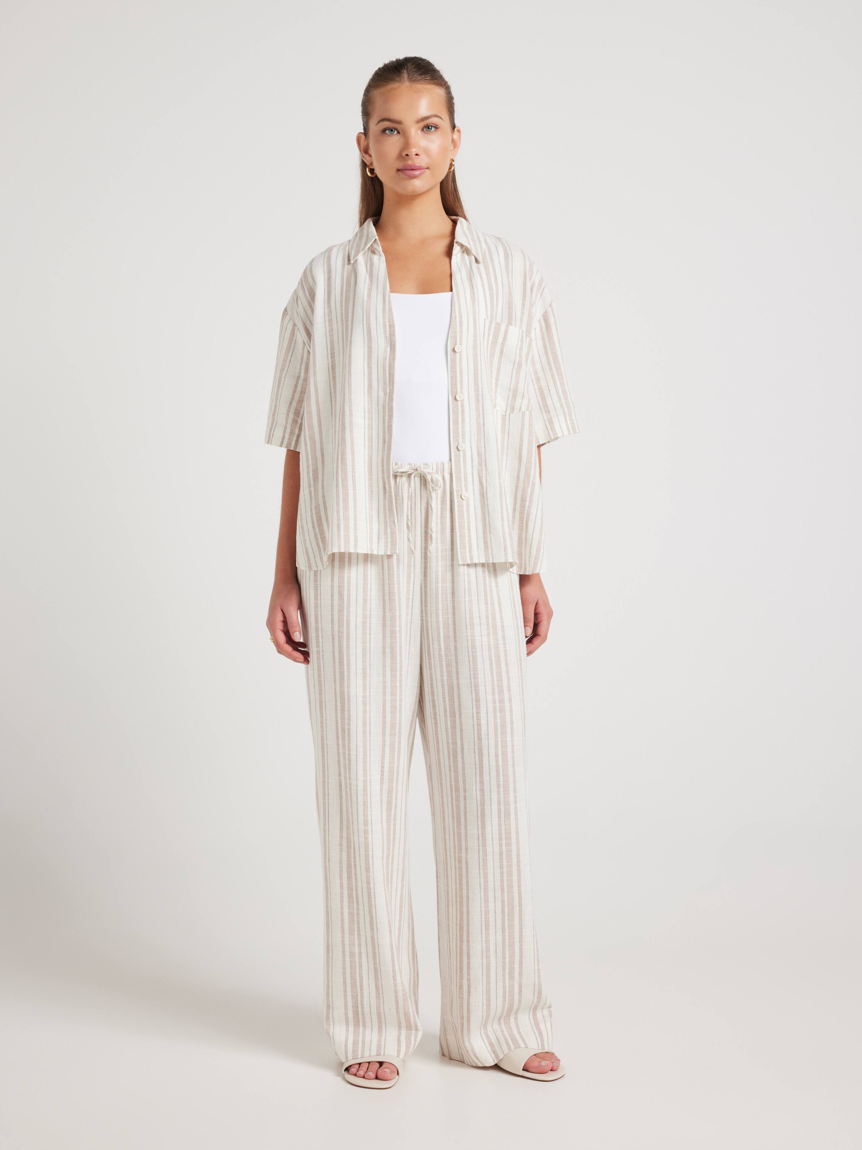 Posy Linen Blend Wide Leg Pant