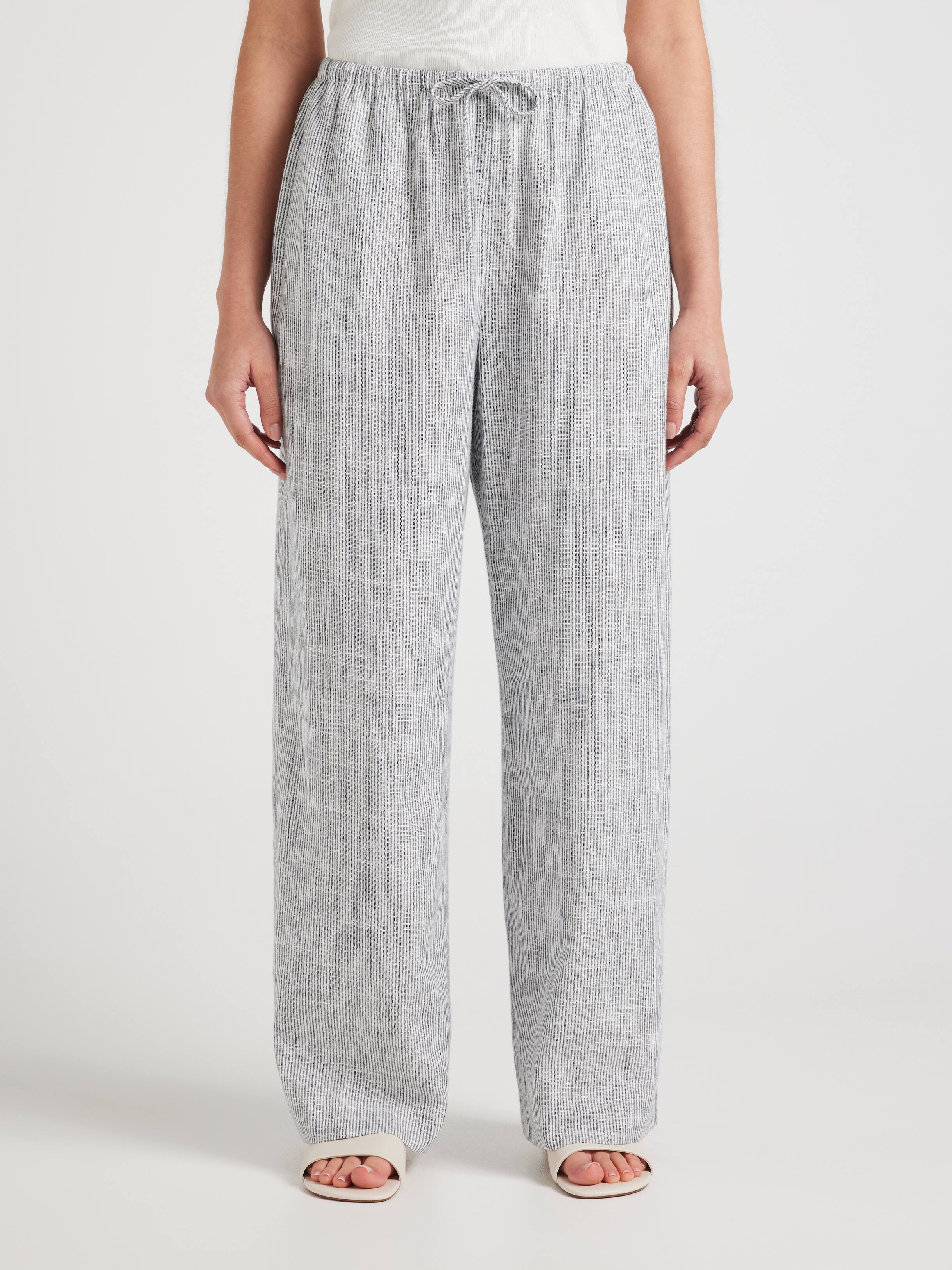 Posy Linen Blend Wide Leg Pant