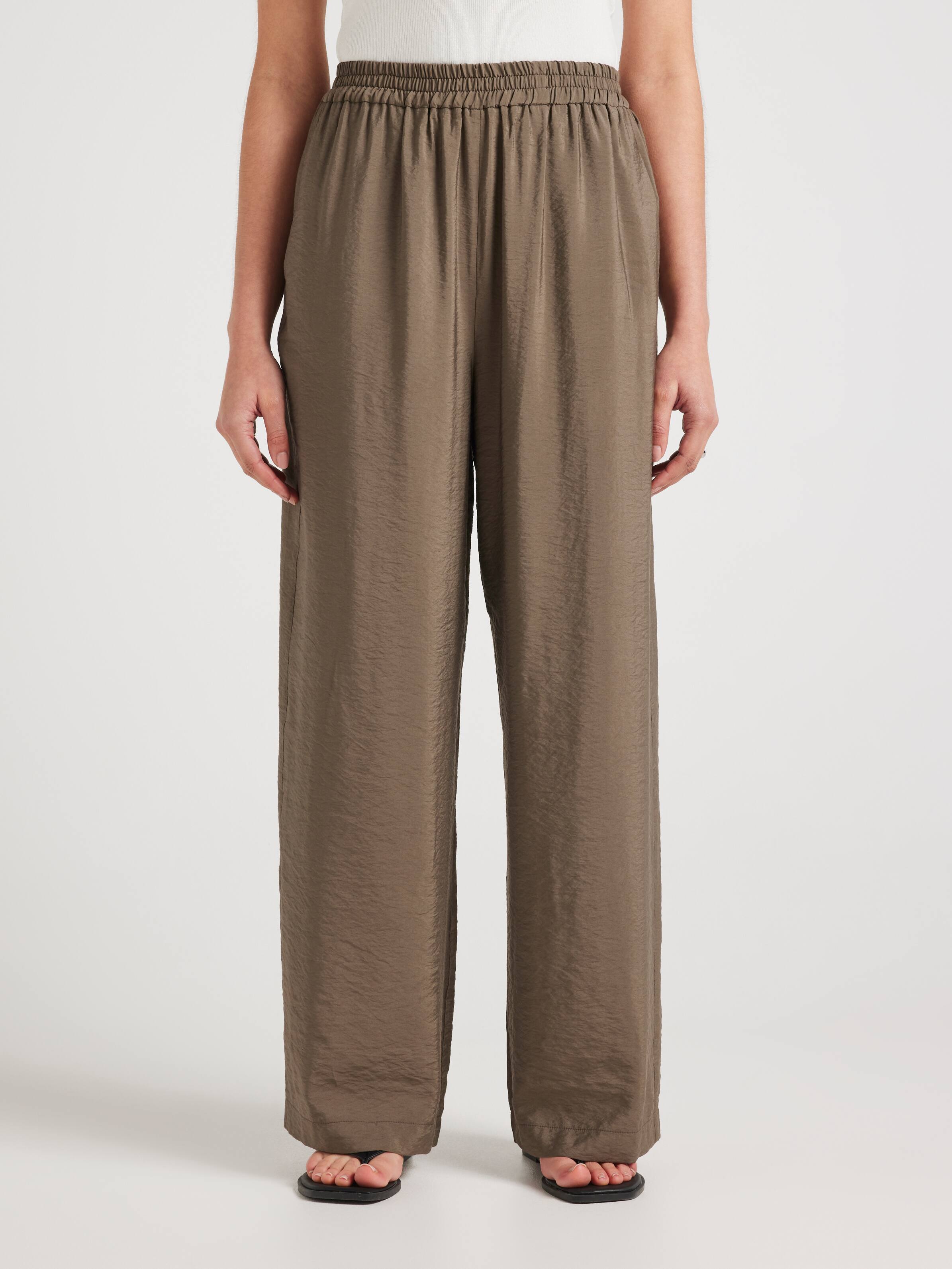 Tegan Wide Leg Pant