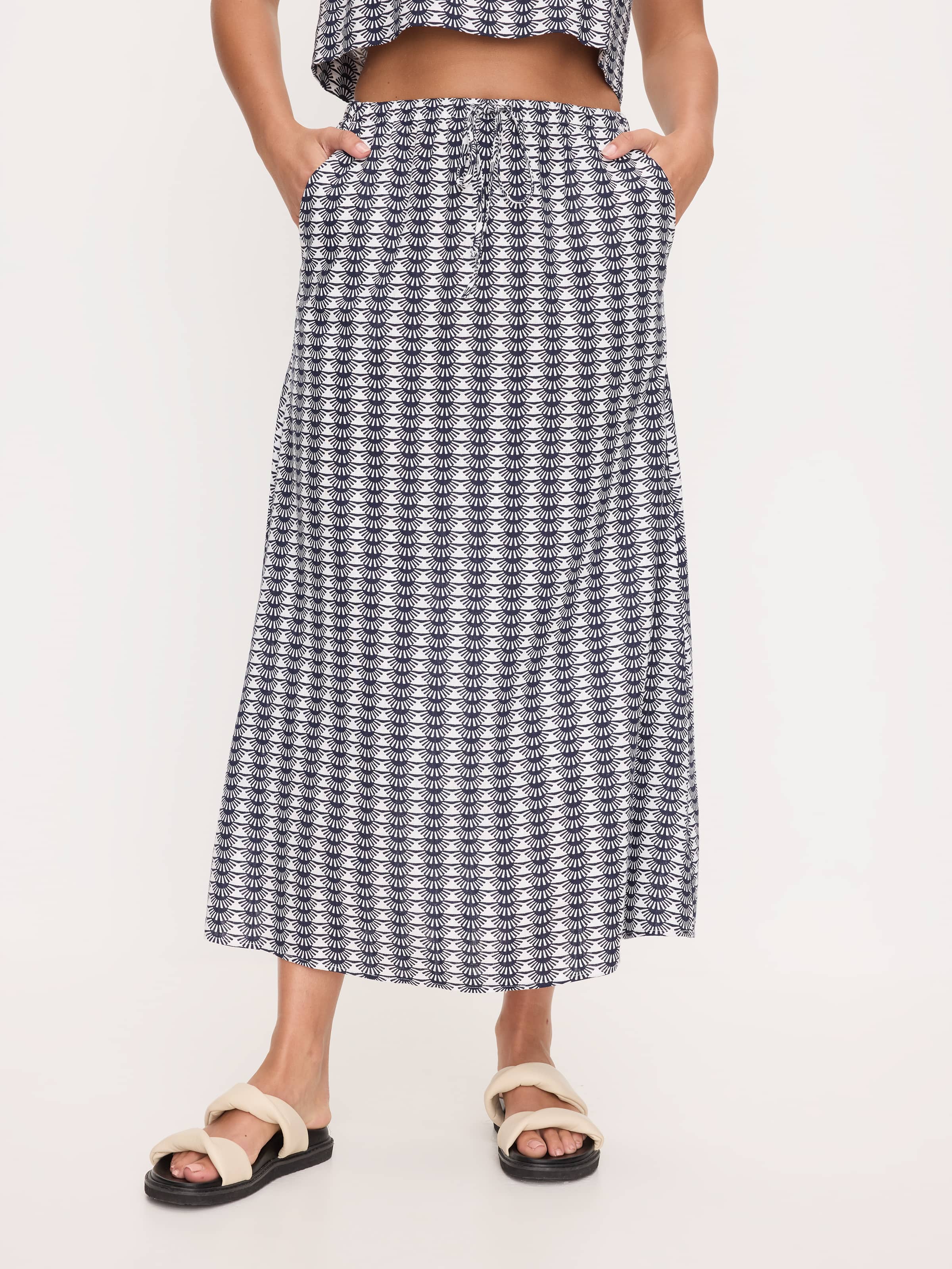 Willow Skirt