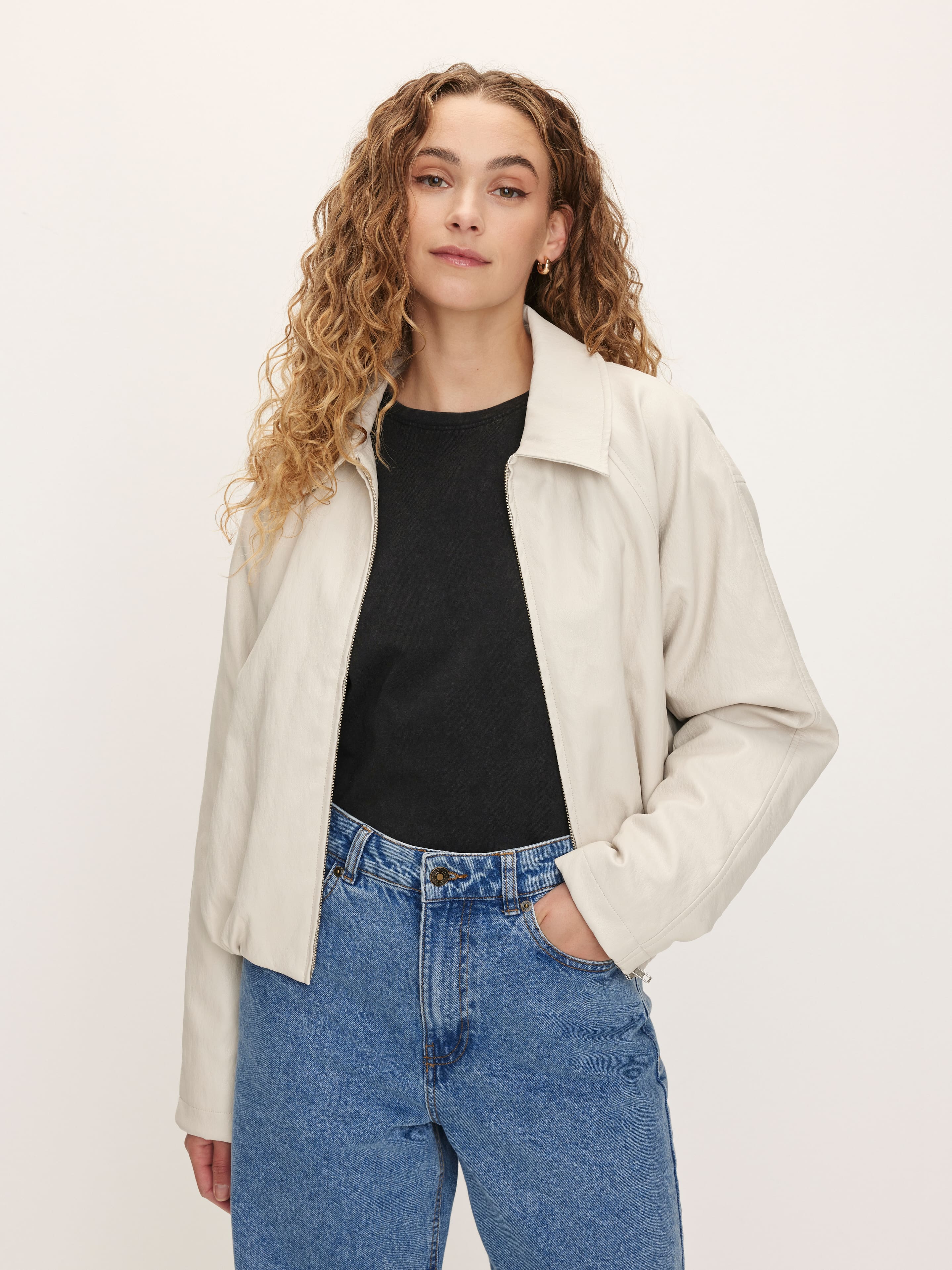 Taryn Pu Bubble Bomber