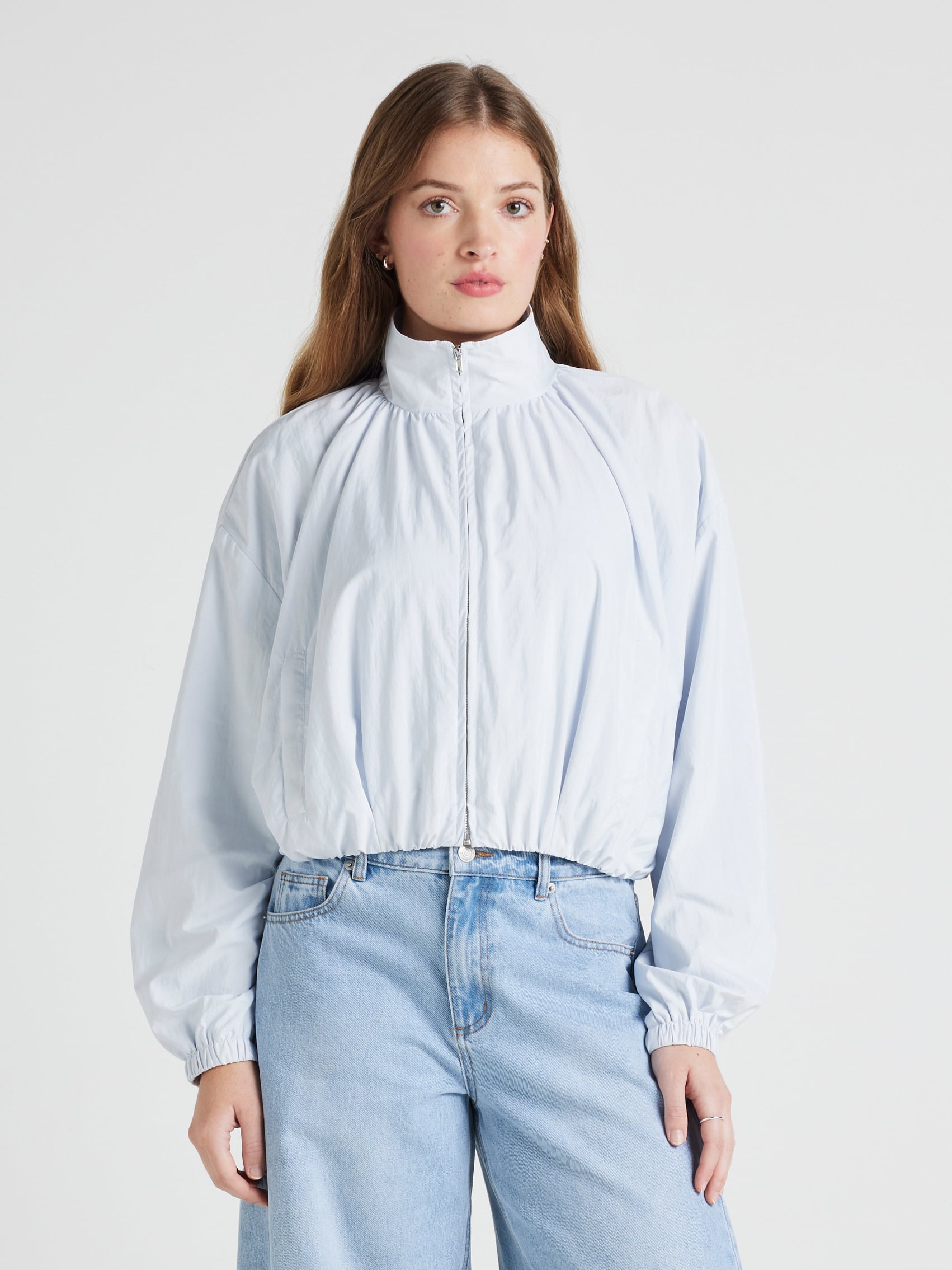 Montana Pleated Windbreaker