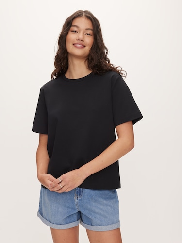 Premium Tee                                                                                                                     