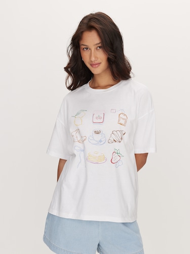 Graphic Tee                                                                                                                     