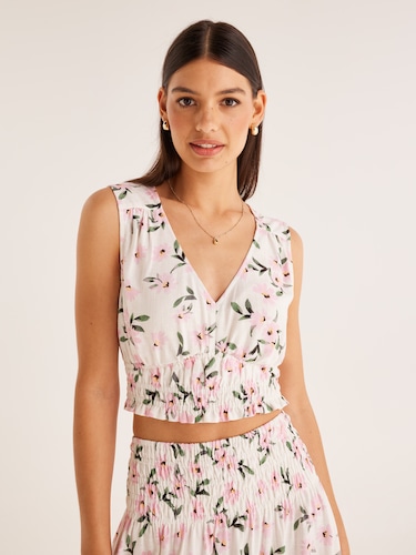 River Sleeveless Top                                                                                                            