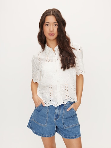 Broderie Scallop Shirt                                                                                                          