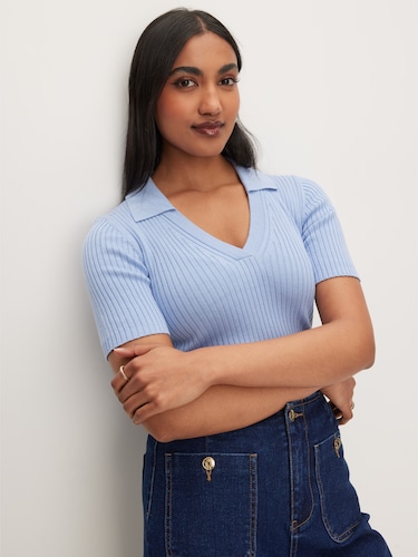 Paris V-Neck Polo                                                                                                               