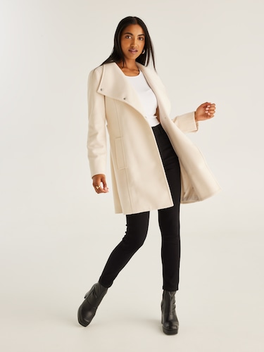 Naomi Funnel Coat                                                                                                               