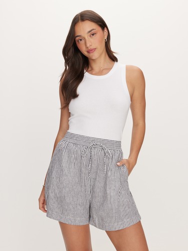Carina Linen Blend Tie Front Short                                                                                              
