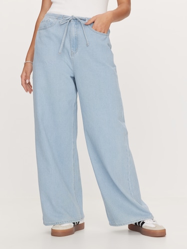 Tahliah Soft Denim Jean                                                                                                         