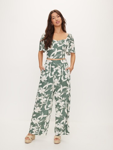 Faith Wide Leg Pant                                                                                                             