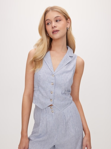 Luna Linen Blend Vest                                                                                                           