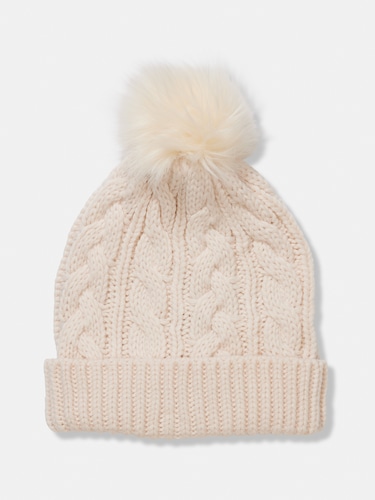 Cassie Cable Pom Beanie                                                                                                         